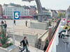 Blick von der «Königin Katharina» auf den Rorschacher Hafenplatz, auf dem kein neues Hafengebäude samt Restaurant gebaut wird. (Bild: Rudolf Hirtl)