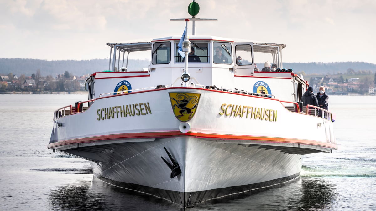 Quagga-Ablagerung blockiert Schiffsgraben bei Stein am Rhein