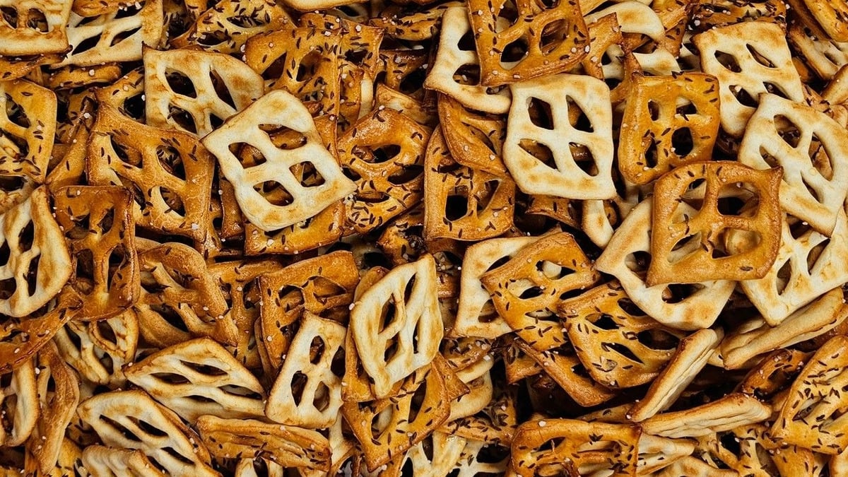 Basel's cult pastry celebrates its birthday: The Sunnereedli