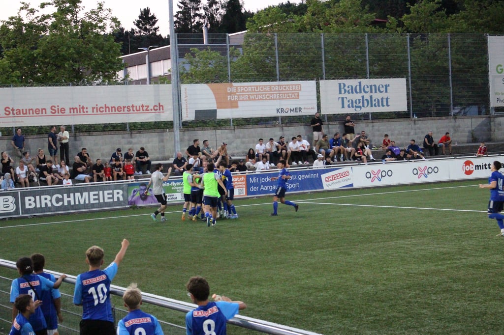 Der FC Oftringen schlägt den FC Kappelerhof und steht im Final um den Aufstieg in die 2. Liga