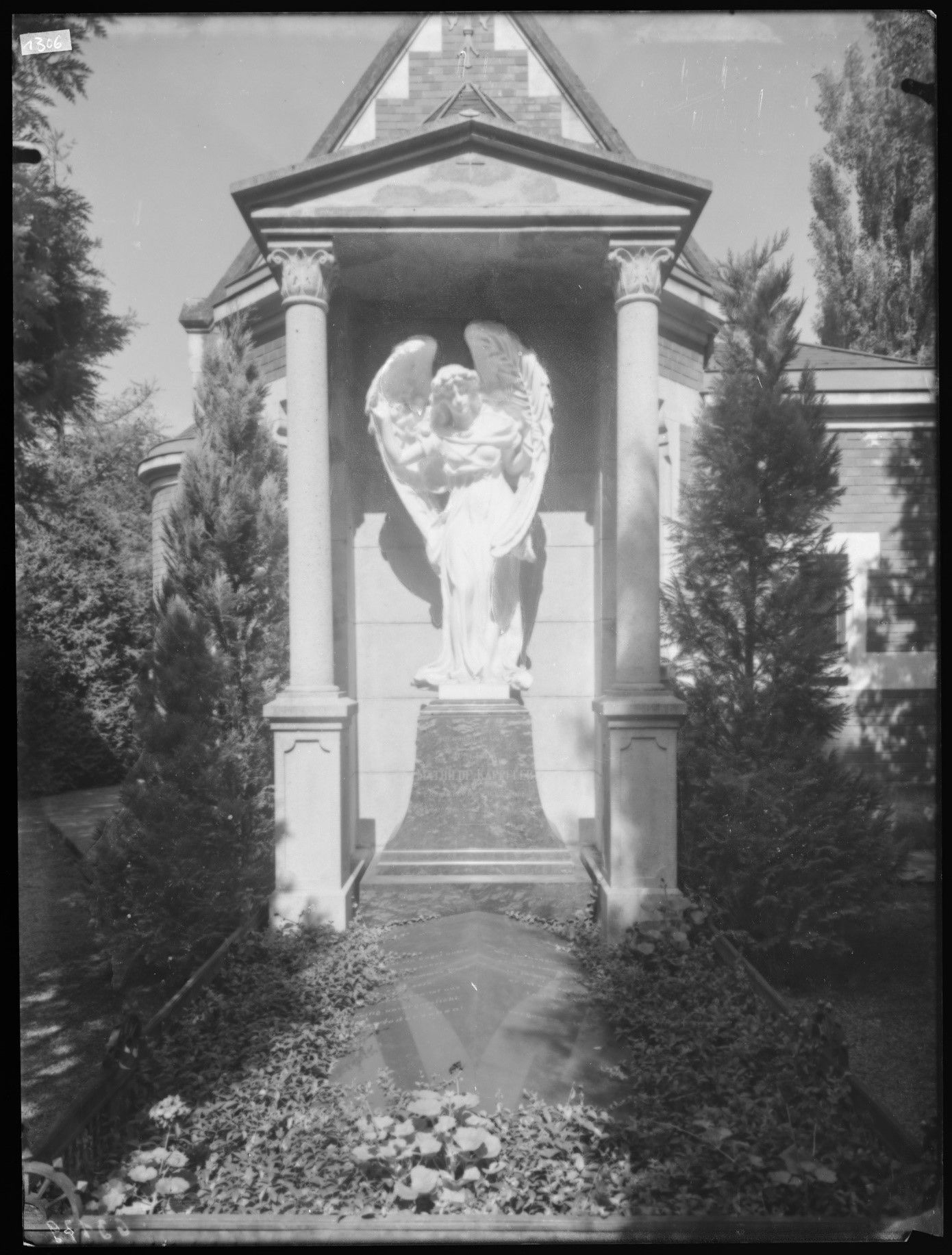 Bilder-von-der-Ludwigskapelle-in-Turgi