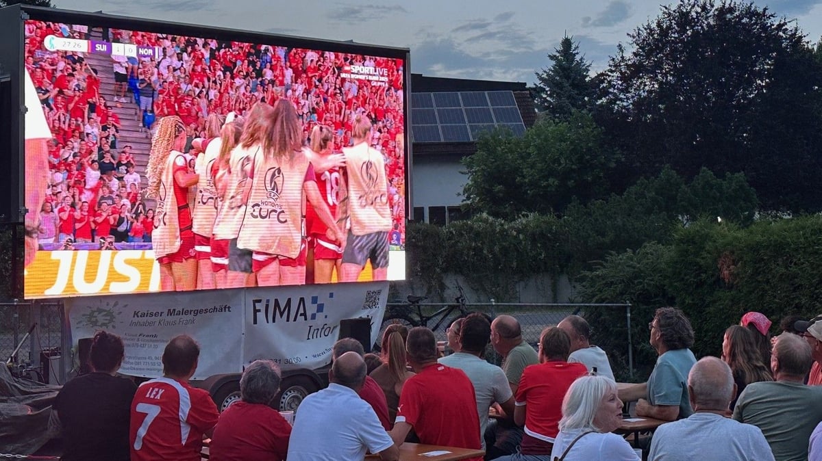 Frauen EM 2025: Public Viewing im Aargau unter der Lupe Frauen EM 2025: Public Viewing im Aargau unter der Lupe