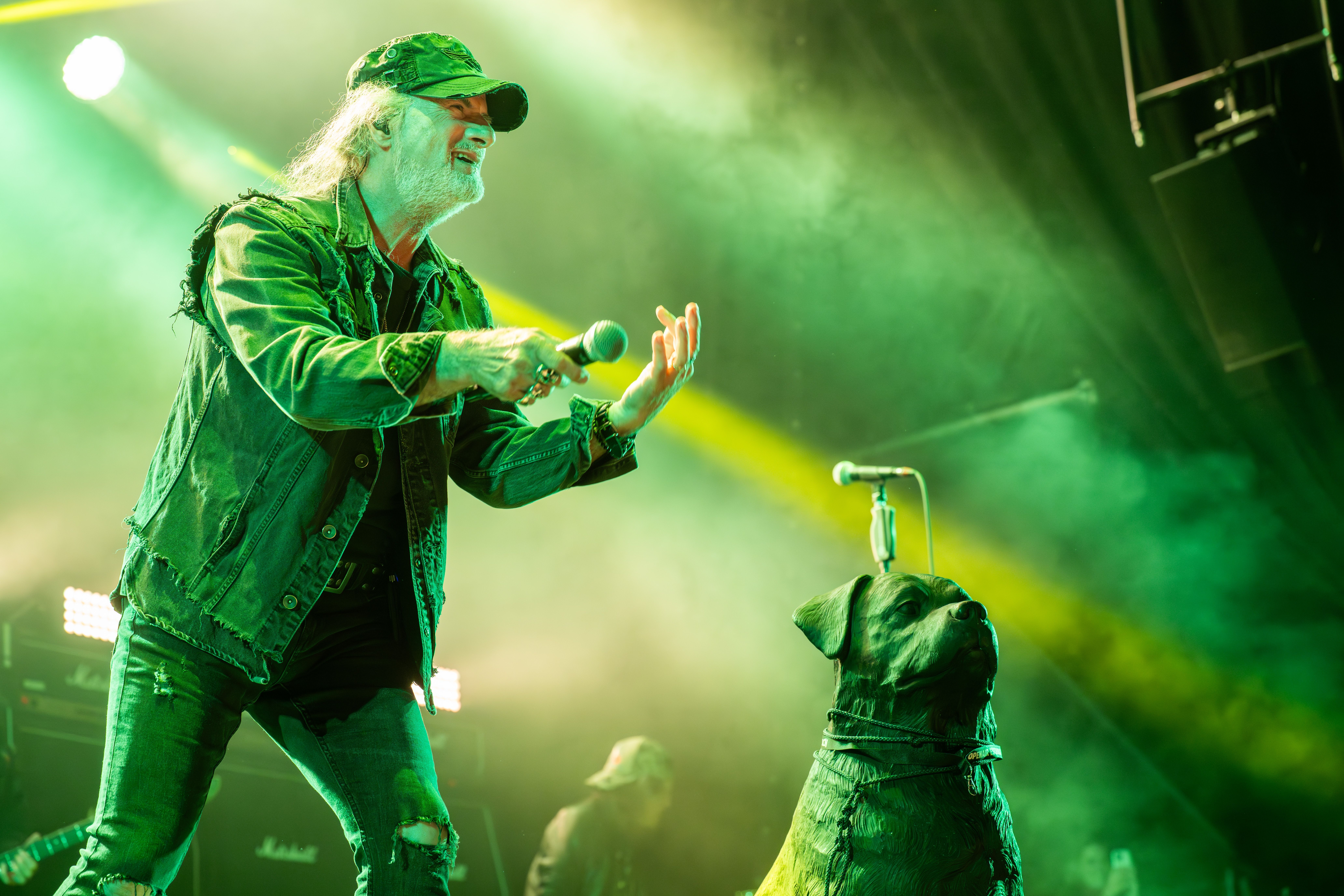 Chris-von-Rohr-So-ne-geile-Obe-yeah-E-ha-scho-vel-geili-be-gha-aber-ehr-set-die-geilschte-huere-H-nd-im-R-ge-