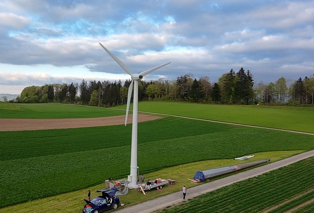 In Beromünster dreht ein neues Windrad