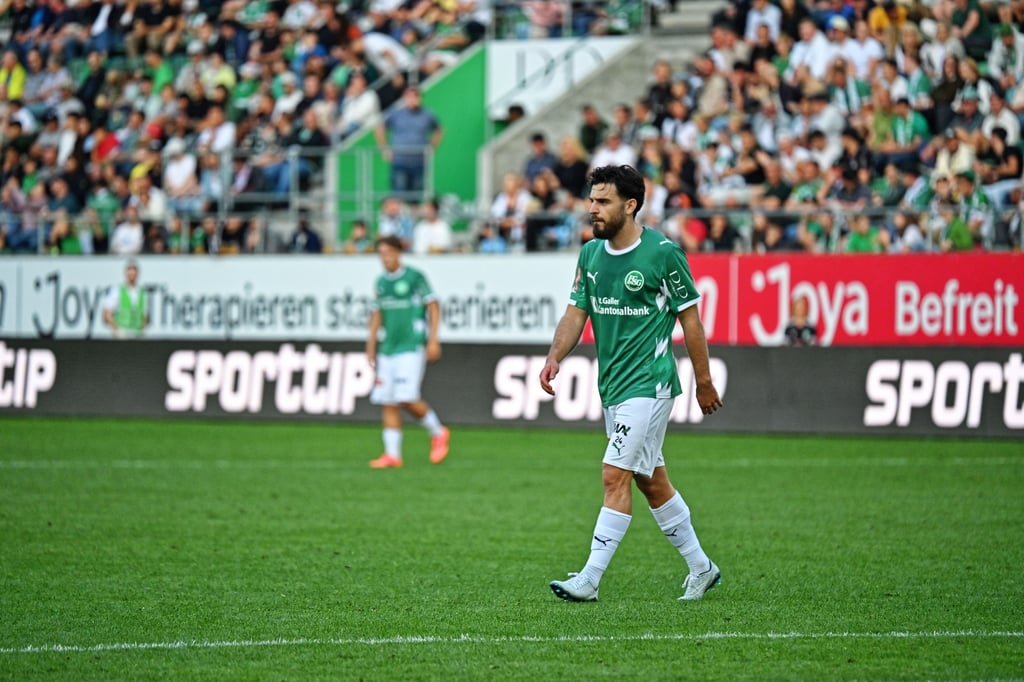 Bastien Toma verlässt den FCSG +++  Malamine Efekele stürmt neu für die Espen +++ Nikolaj Möller wechselt zu Dundee United