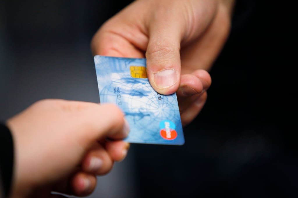 Asylsuchende sollen Bezahlkarten anstatt Bargeld erhalten: St.Galler Bürgerliche machen Druck – jetzt entscheiden Ständerat und Kantonsparlament