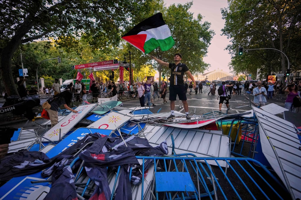 «Palästina gewinnt die Vuelta»: Demonstranten sorgen für Abbruch der grössten spanischen Velo-Rundfahrt