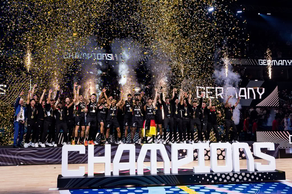 Weltmeister Deutschland nun auch Europameister ++ Chiefs verlieren die Super-Bowl-Neuauflage ++ UAE Emirates mit Doppelsieg in Montreal