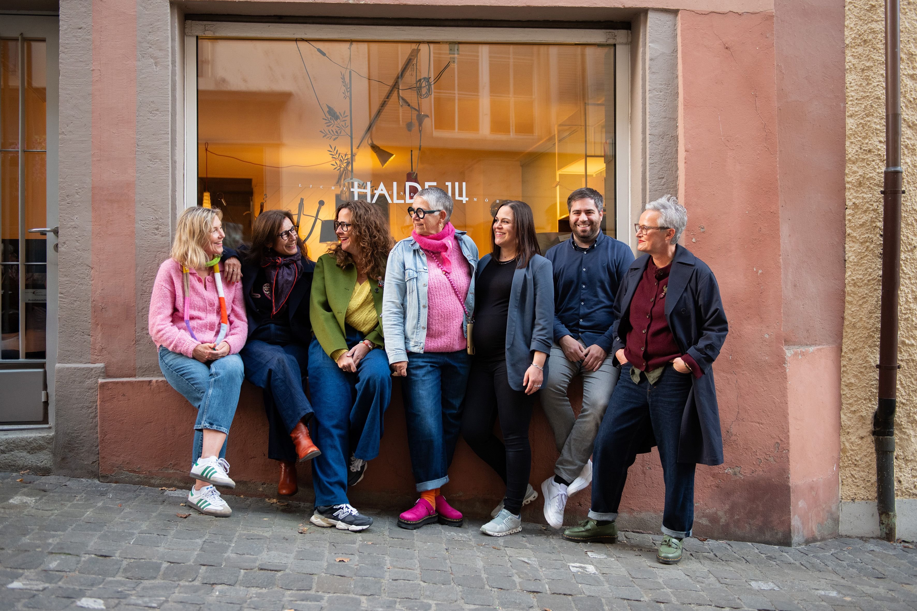 Nach-Schliessung-von-Design-Ikone-Sieben-Freunde-er-ffnen-gemeinsam-Weihnachts-Pop-up-in-der-Badener-Altstadt