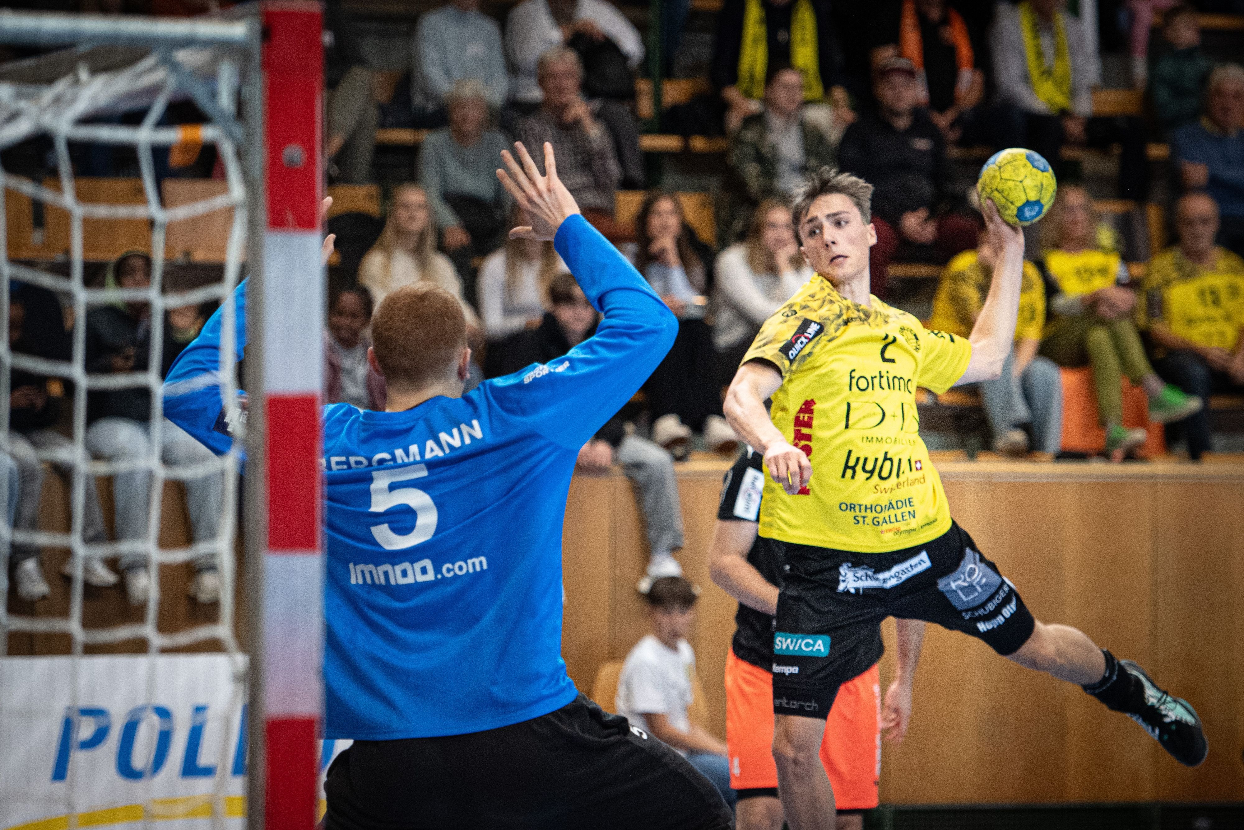 St-Otmar-wehrt-sich-gegen-den-Meister-tapfer-verliert-nach-f-nf-Siegen-in-Folge-aber-wieder-einmal