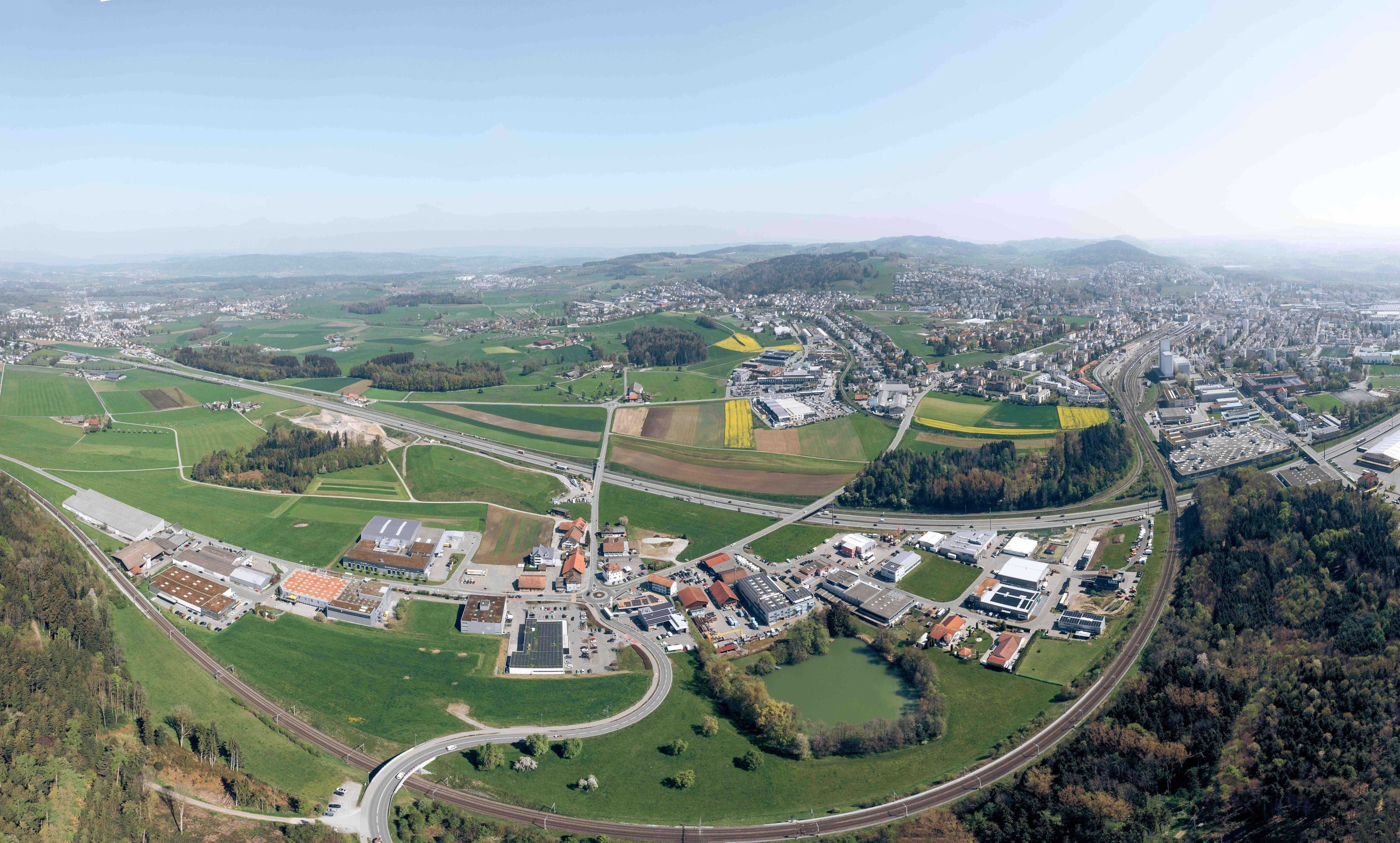 SVP-der-Stadt-Wil-sowie-das-Parlamentspr-sidium-der-btestadt-verst-rken-ihren-Kampf-f-r-Wil-West