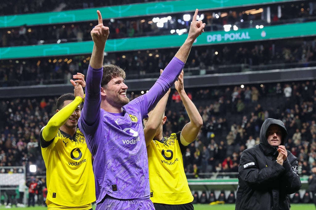 Gregor Kobel lässt Dortmund träumen