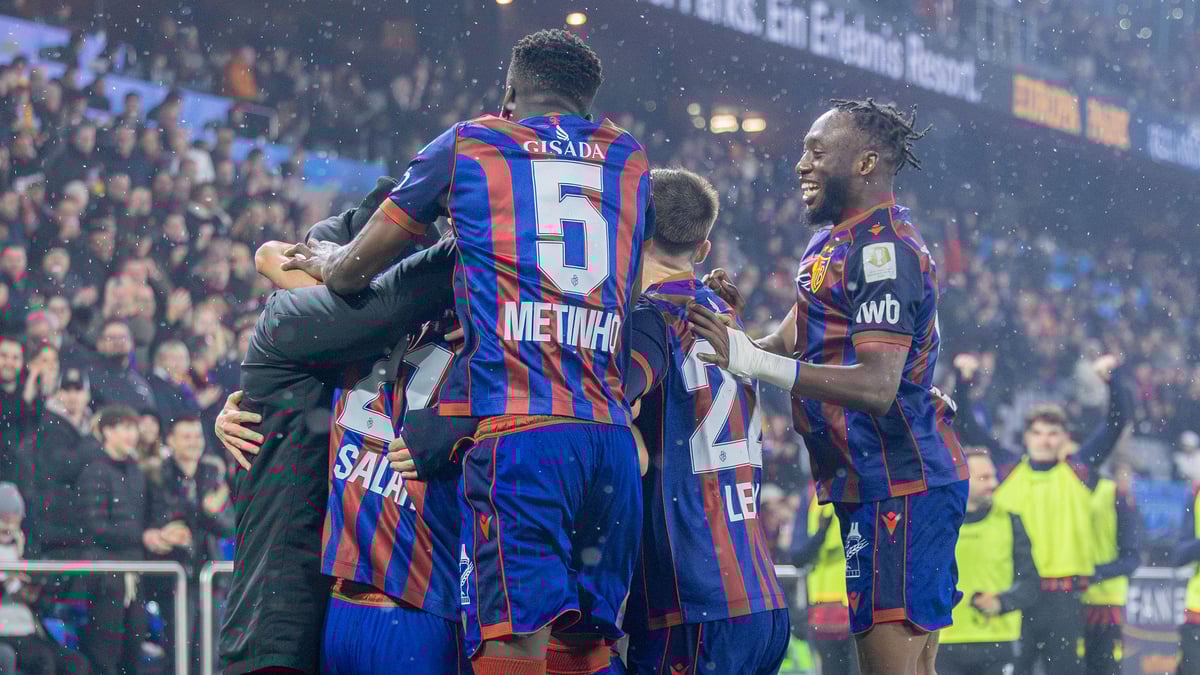 Der FC Basel gewinnt mit 2:0 gegen den FC Zürich