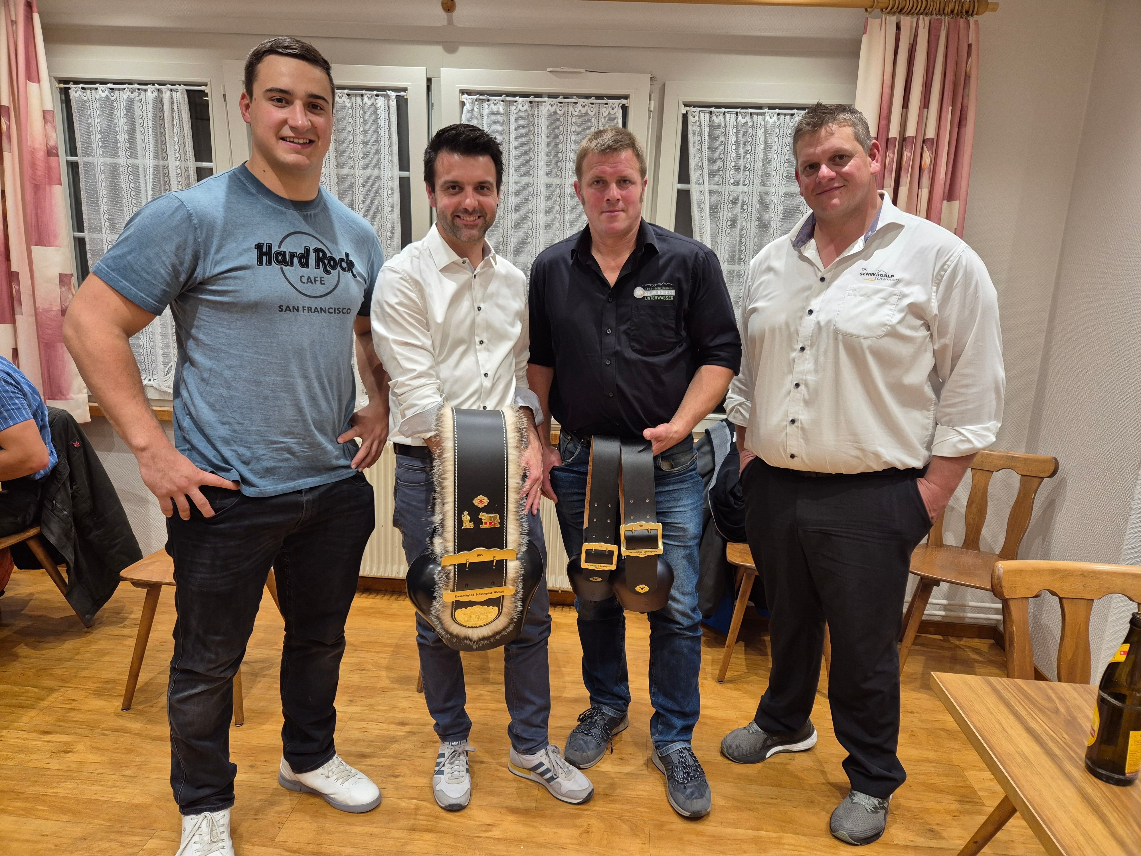 Jetzt-wird-Werner-Schlegel-von-seiner-Freundin-Lea-noch-mehr-unter-die-Lupe-genommen-das-steckt-dahinter