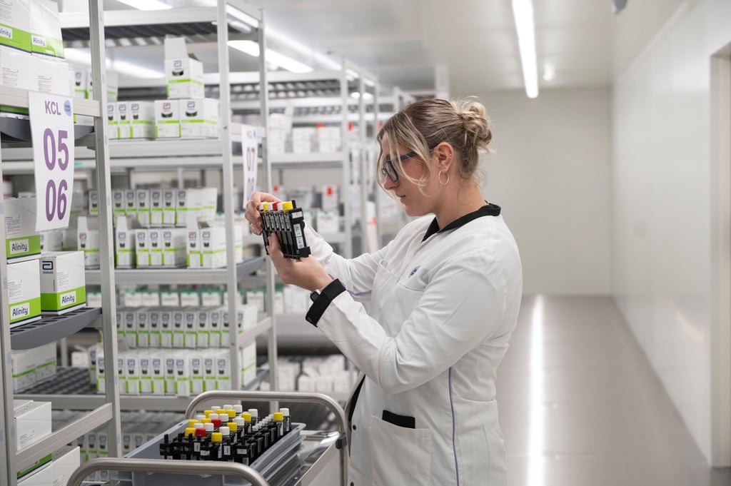 Galenica und Goldacher Labor Team wollen Ärzten und Apothekern den Bürokram erleichtern: «Fachkräfte sollen sich auf ihre Aufgaben konzentrieren»