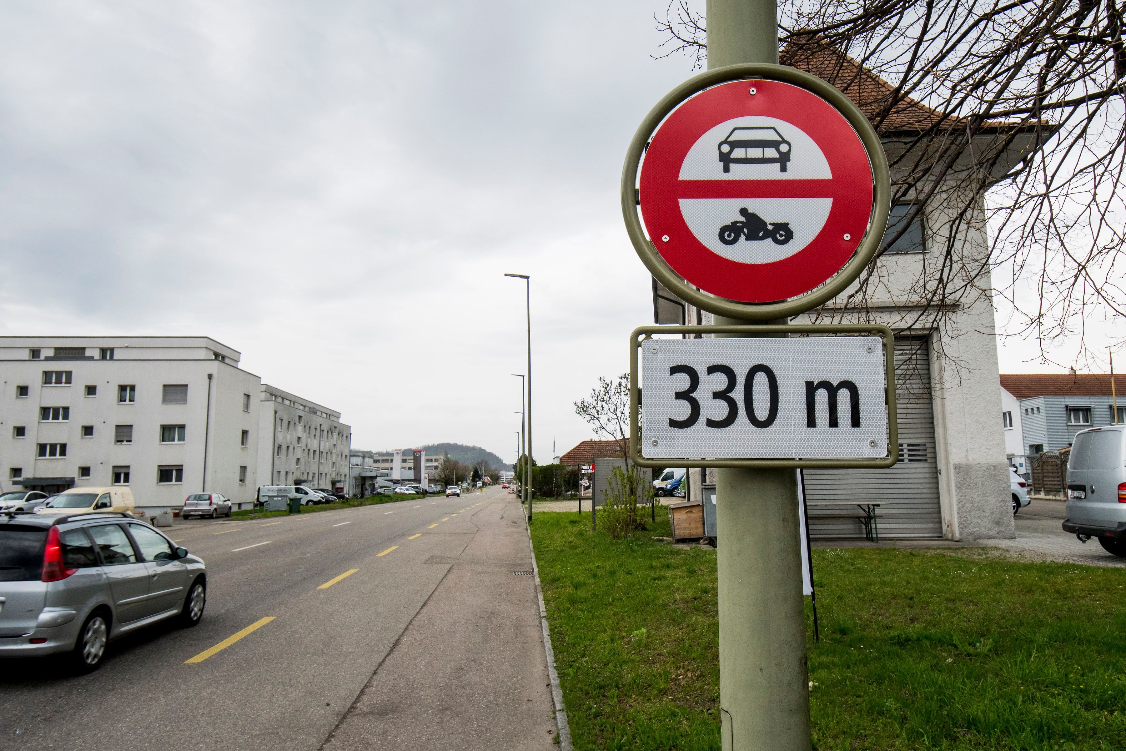 Rhine Street between Augst and Pratteln is being redesigned