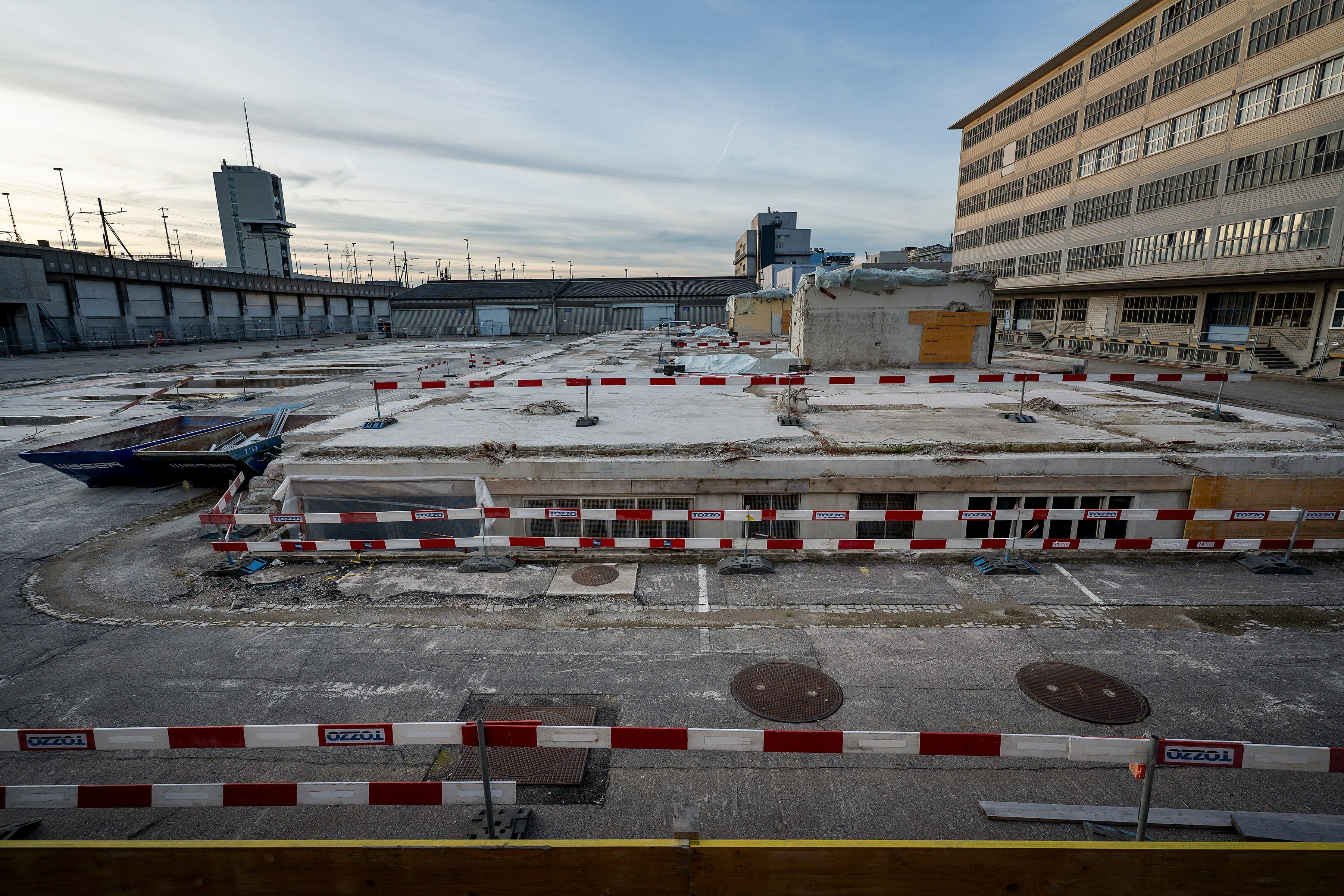 Areal-in-Schweizerhalle-wird-auf-Altlasten-untersucht