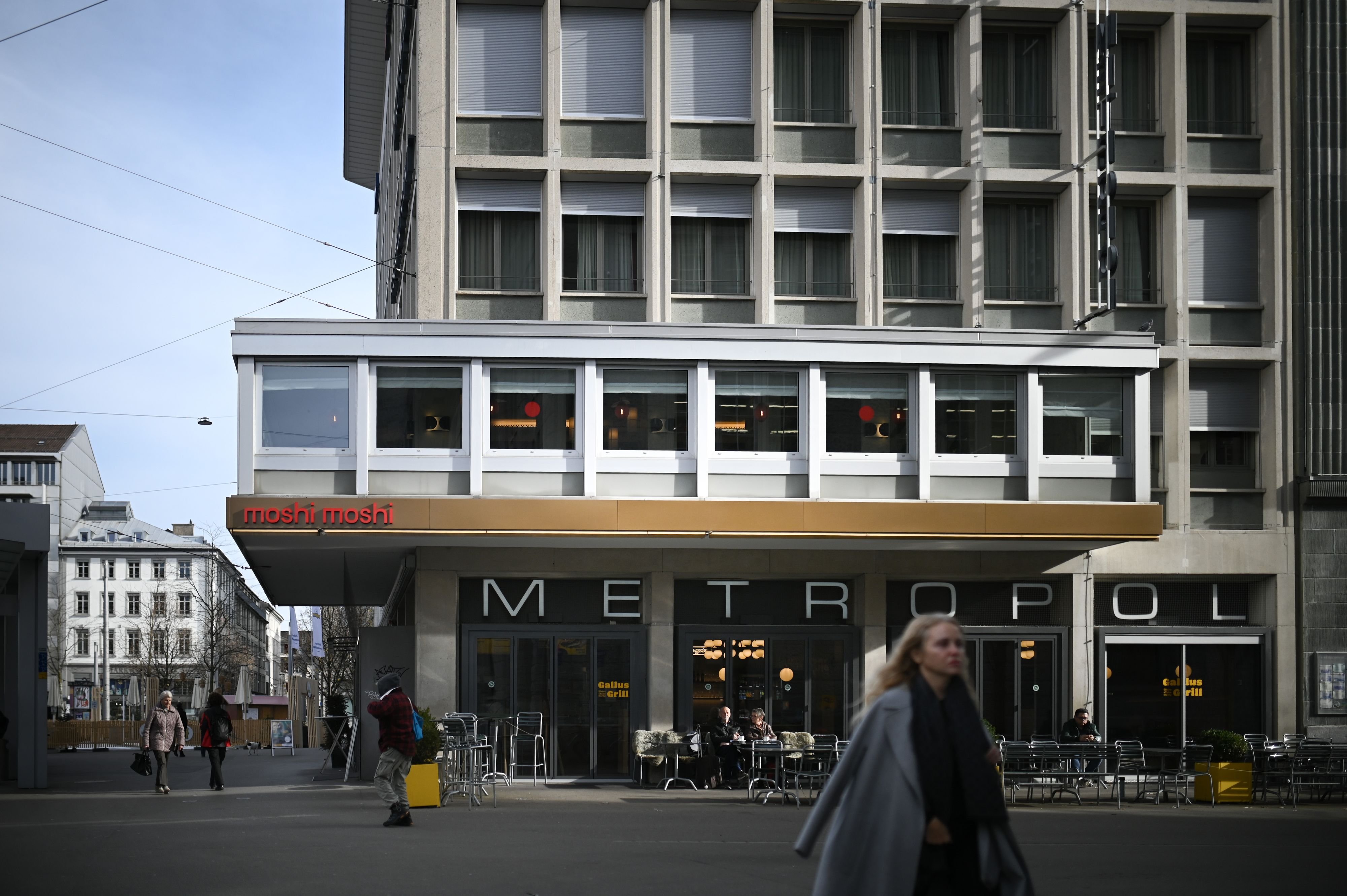 Umbau-im-Hotel-Metropol-Restaurant-Moshi-Moshi-und-Gallus-Grill-schliessen-was-ist-da-los-am-St-Galler-Hauptbahnhof-