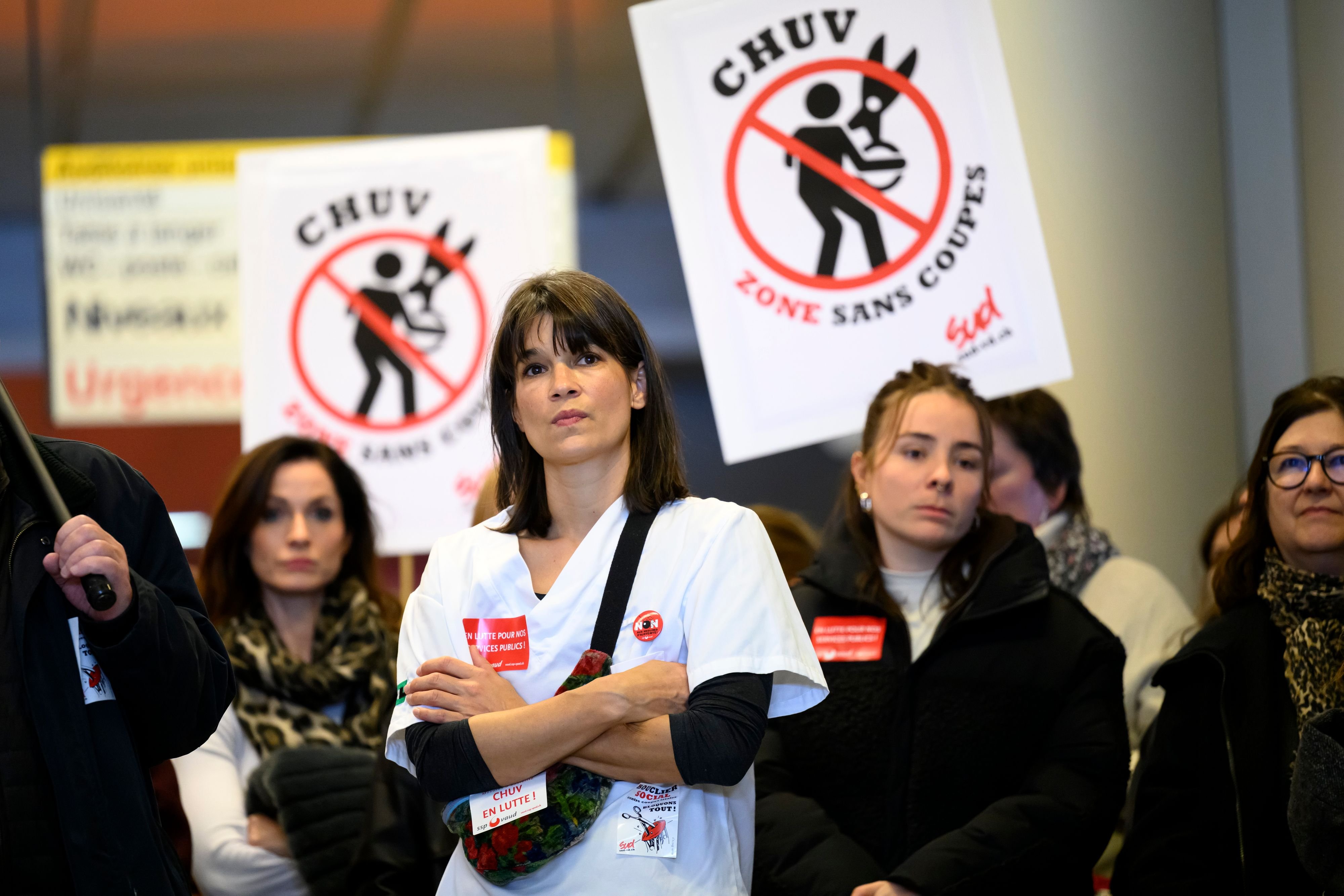 Fertig-mit-Privilegien-Erster-Kanton-will-jetzt-dem-Staatspersonal-die-L-hne-k-rzen