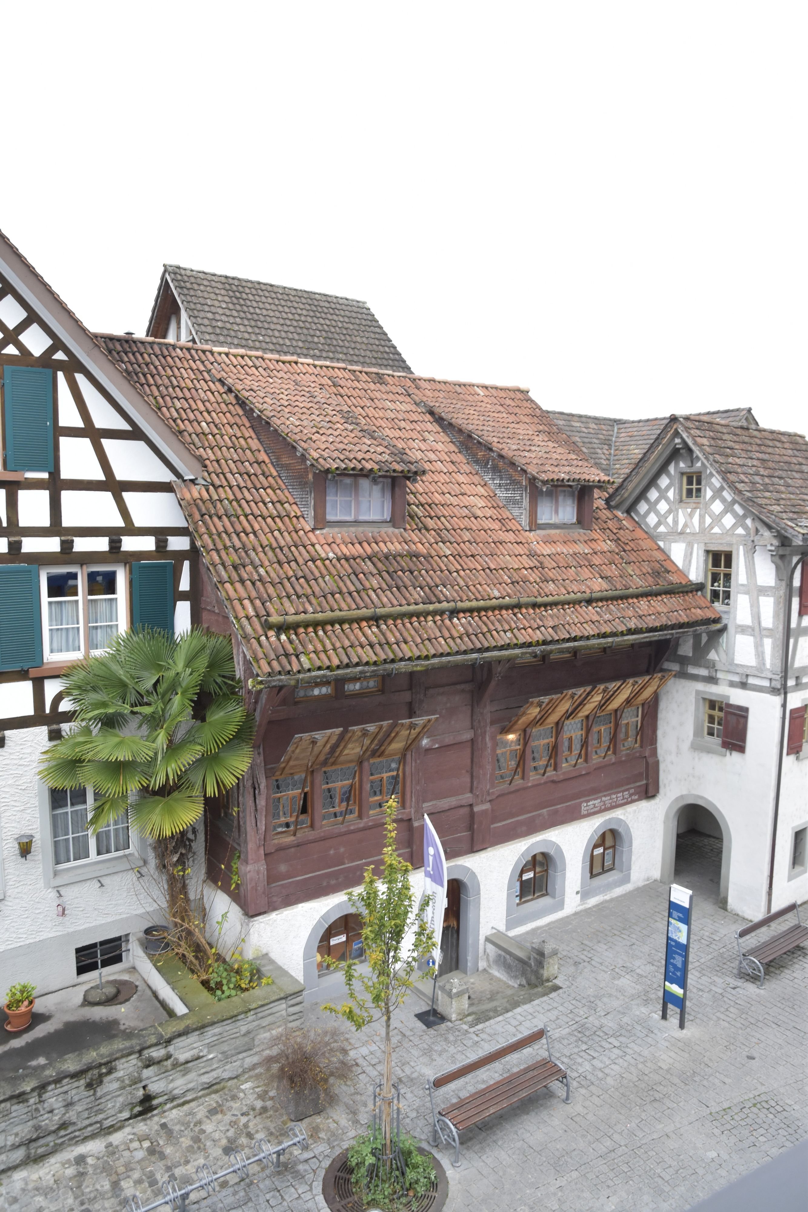 Arbon: Man sets fire to historic house