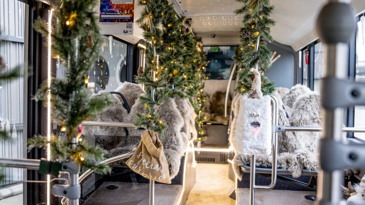 Zofingen: Christmas bus brings Advent spirit
