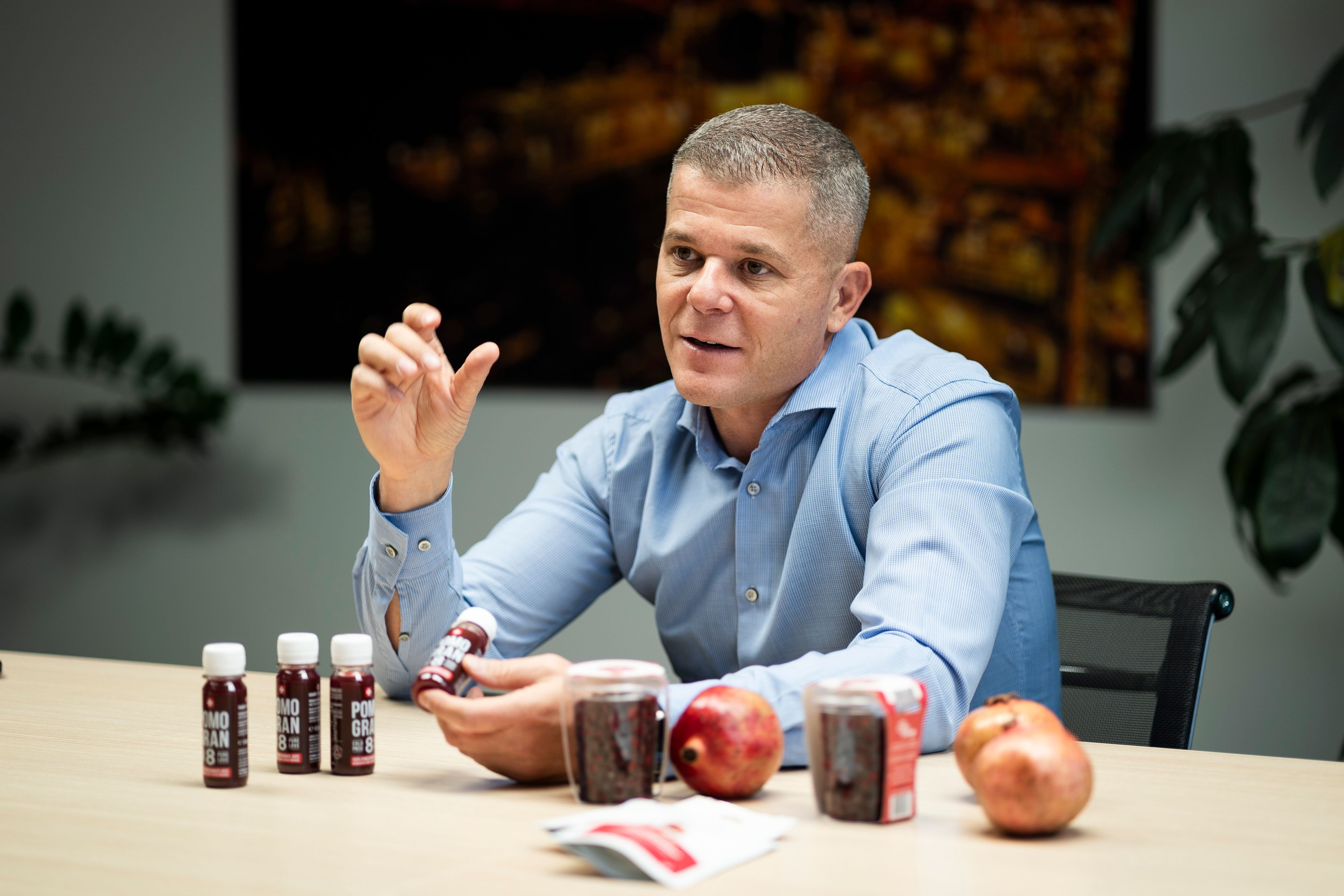 -Granat-pfel-sind-meine-Religion-Ex-Investment-Banker-wagt-nach-Schicksalsschlag-einen-Neuanfang