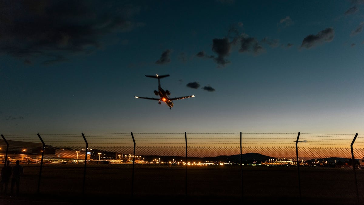 More sleep disturbances due to aircraft noise: