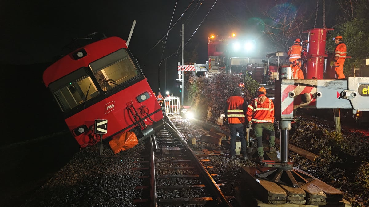 Appenzell Railways train derails between Gais and Altstätten