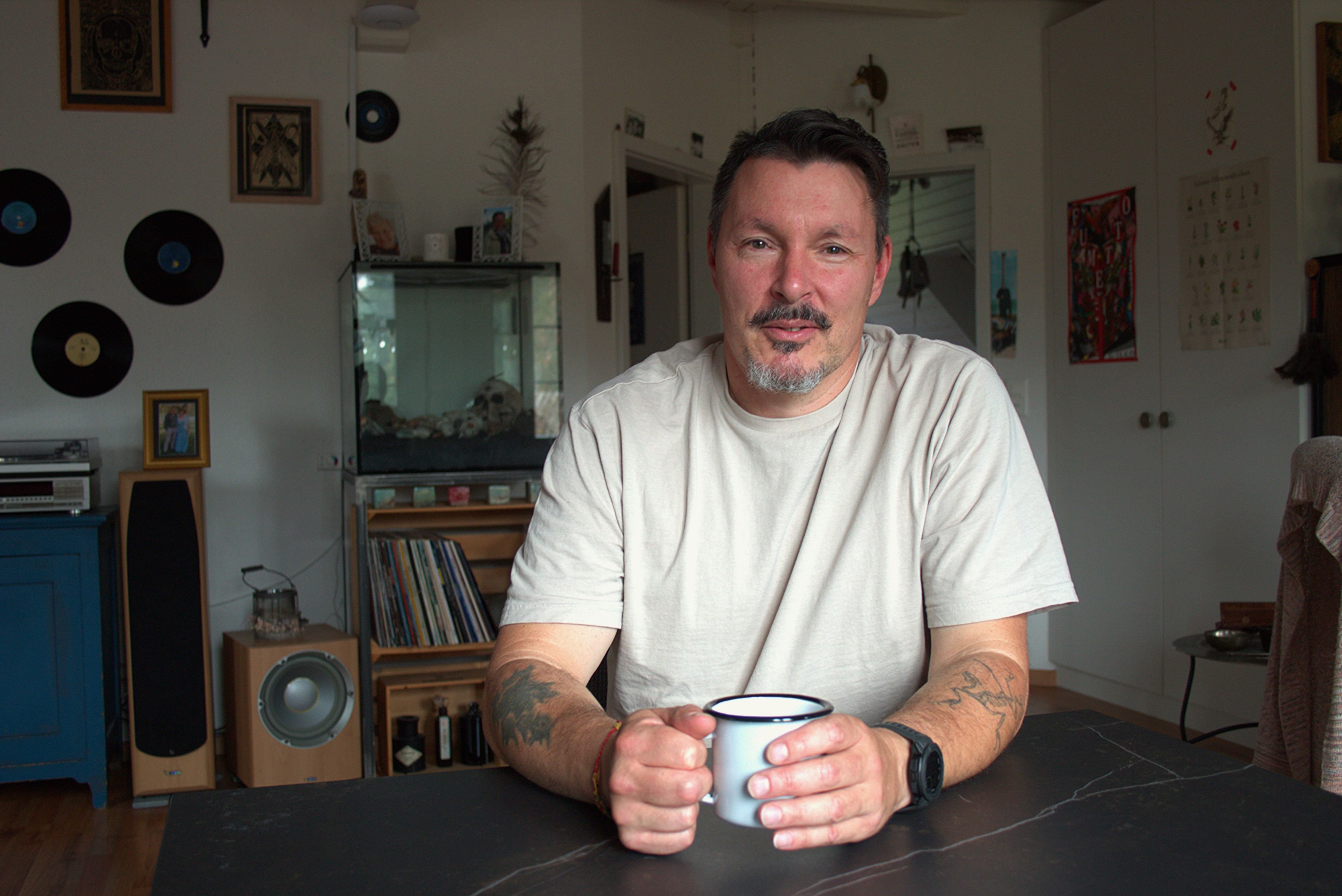 -Ab-da-dirigiert-die-Sucht-dein-Leben-Wie-David-heroinabh-ngig-wurde-und-wieder-davon-loskam