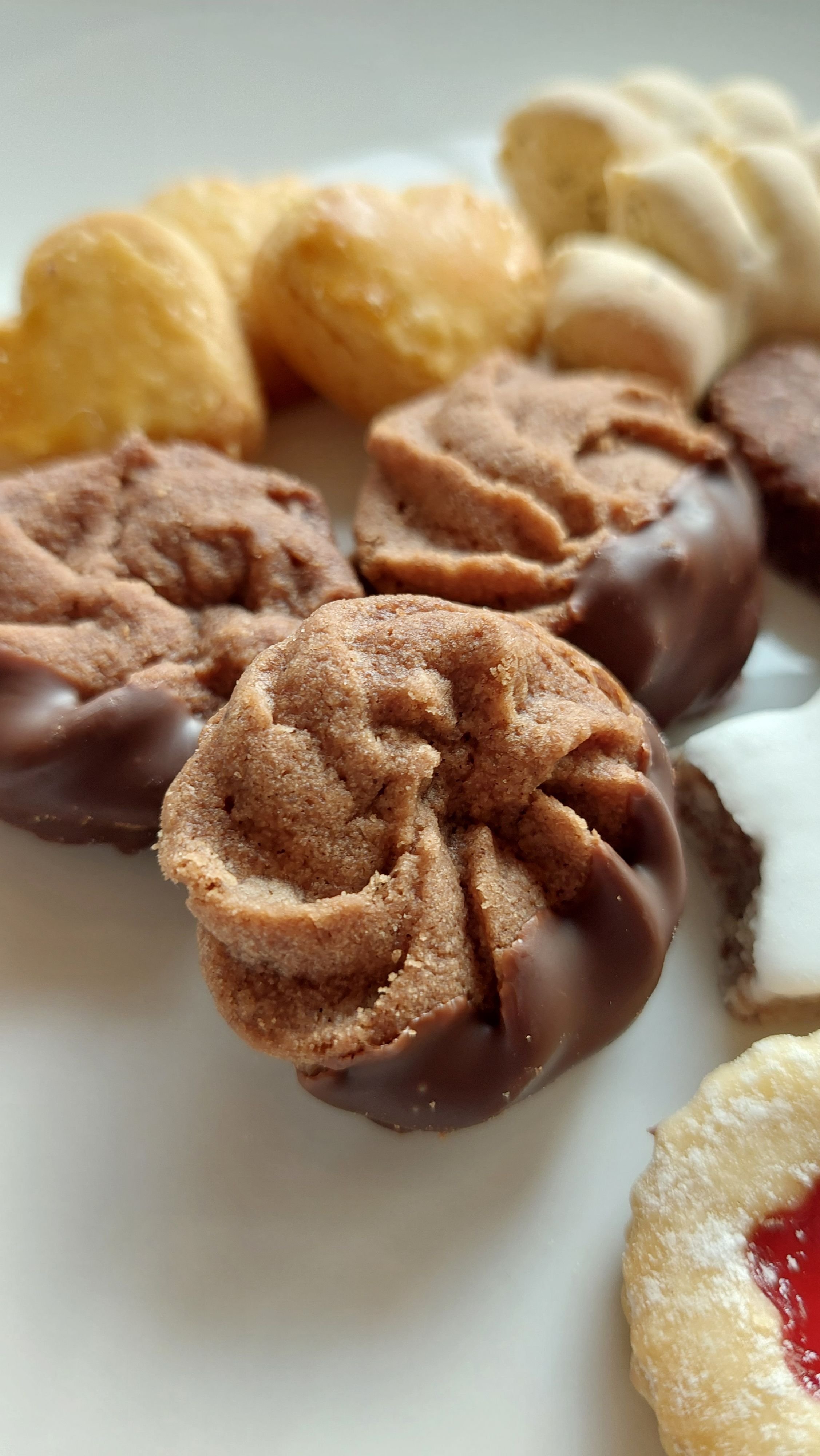 Die-besten-Weihnachtsguetzli-Appenzeller-B-uerin-verr-t-das-Rezept-ihrer-Schoggirosettli