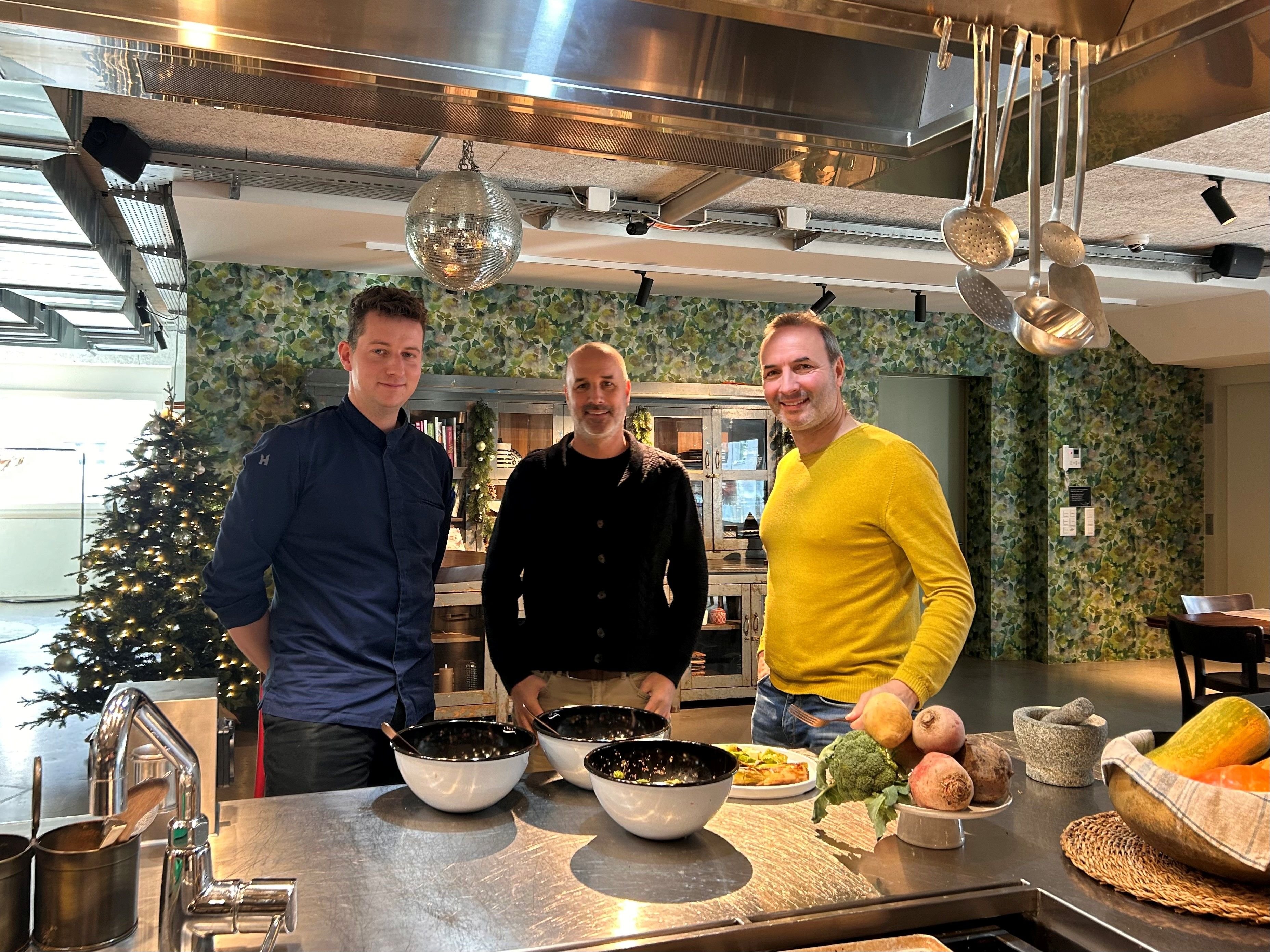 -Wir-haben-nichts-gegen-Fleischesser-Wie-die-Tibits-Br-der-von-Ch-rnlipickern-zu-Vegi-Helden-wurden