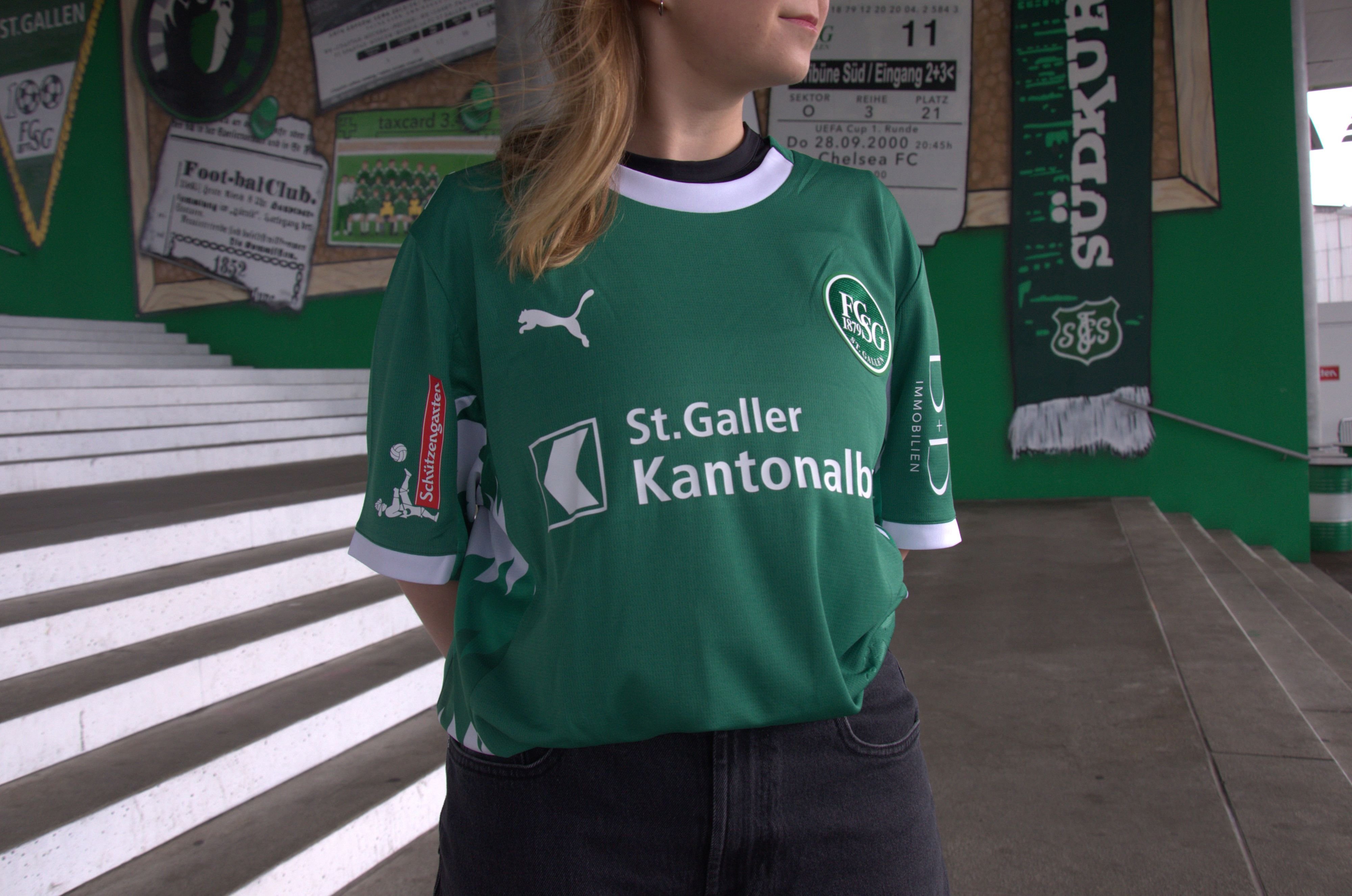 Billig-beliebt-verboten-Gef-lschte-FCSG-Trikots-als-Weihnachtsfalle