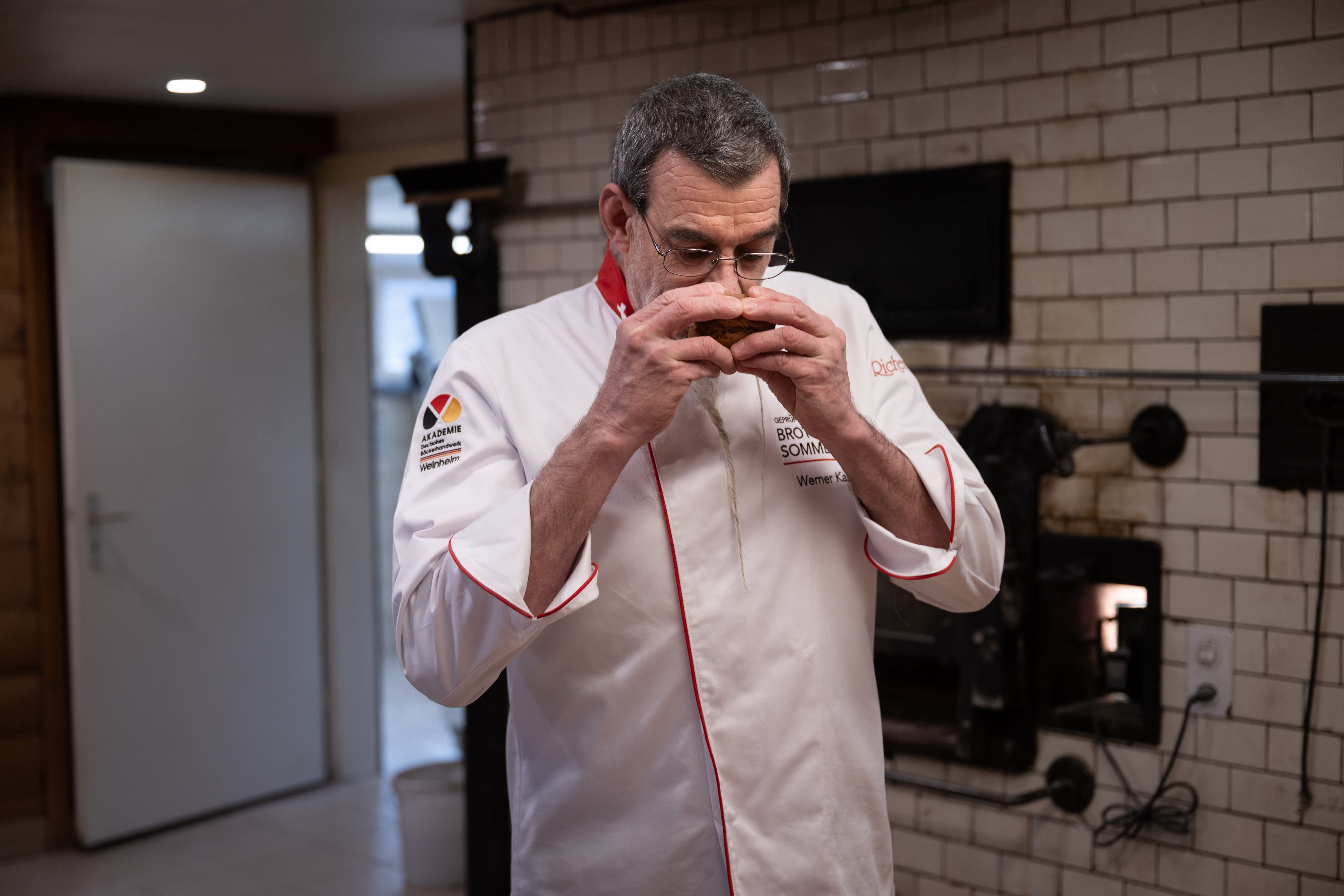 Der-barf-ssige-B-cker-aus-Reute-Zu-Besuch-bei-Werner-Kast-dem-ersten-Brotsommelier-des-Appenzellerlandes