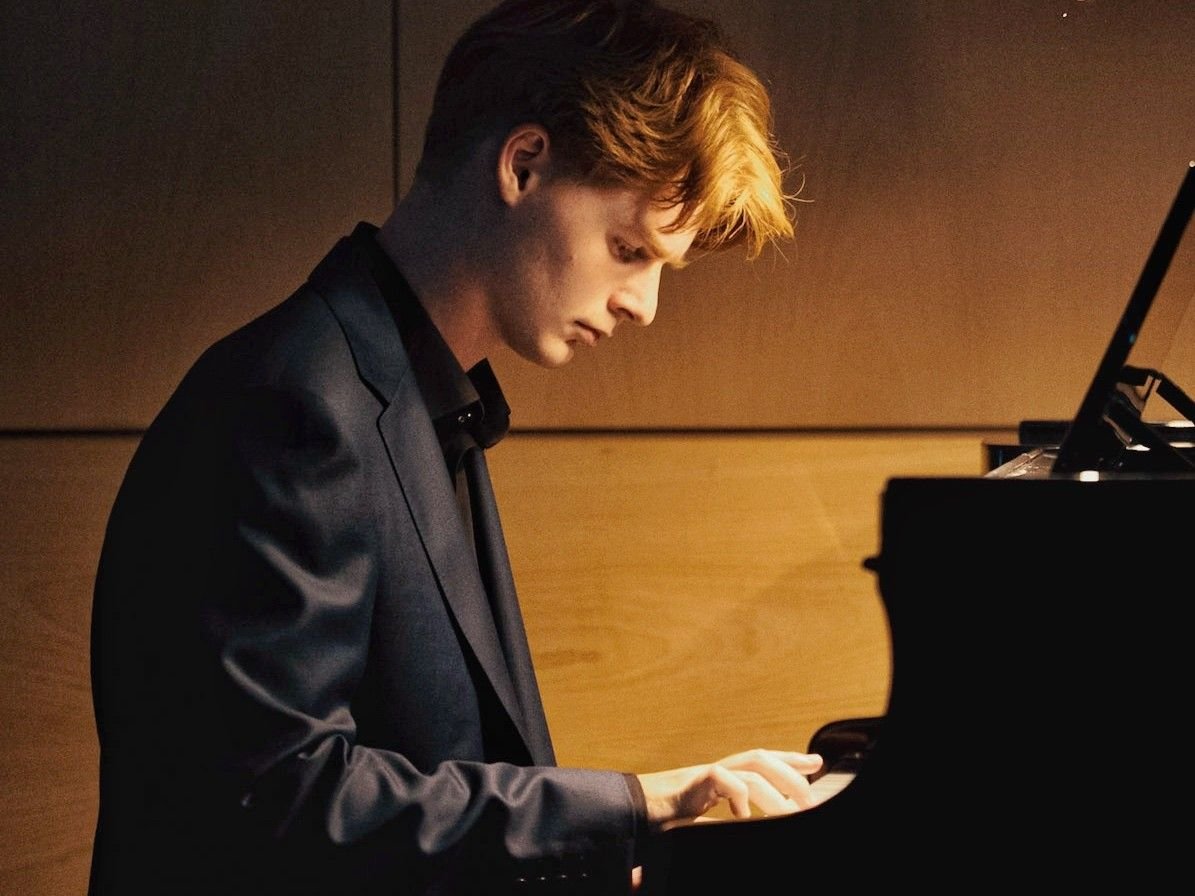 Mutiger-Solist-ehrgeiziges-Orchester-Das-Orchester-Musikfreunde-St-Gallen-musizierte-mit-dem-jungen-Pianisten-Christian-Staub