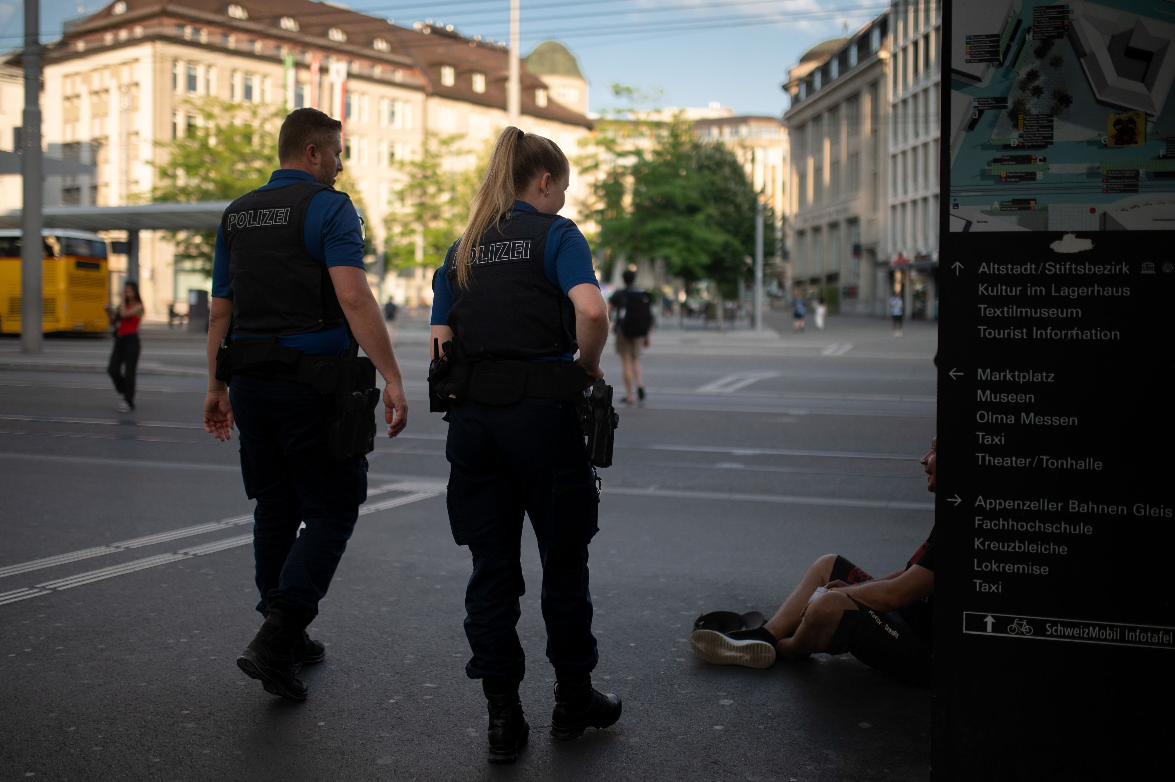 Es-geht-auch-ohne-Massband-So-f-llt-die-Bilanz-nach-einem-Jahr-gelockertem-Bettelverbot-in-St-Gallen-aus