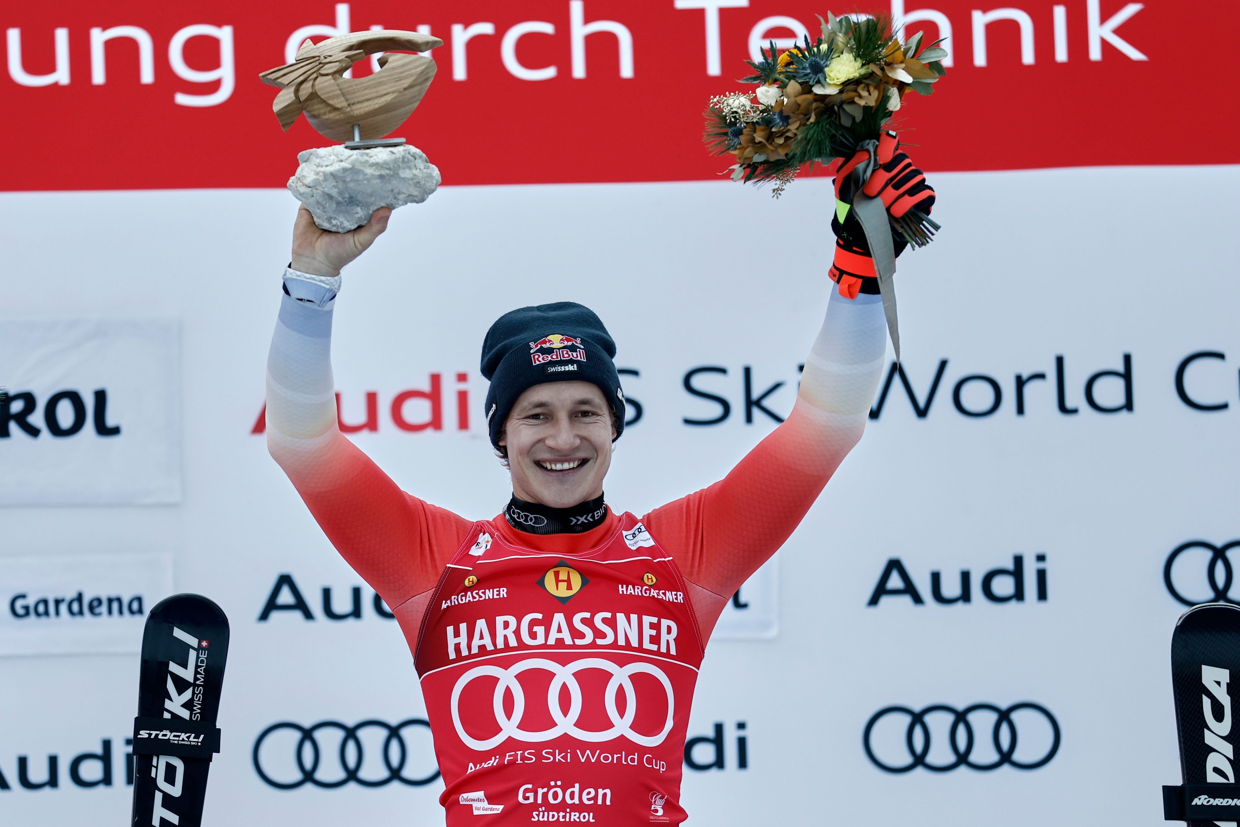 Schweizer-Doppelsieg-in-Gr-den-Marco-Odermatt-mit-50-Weltcupsieg