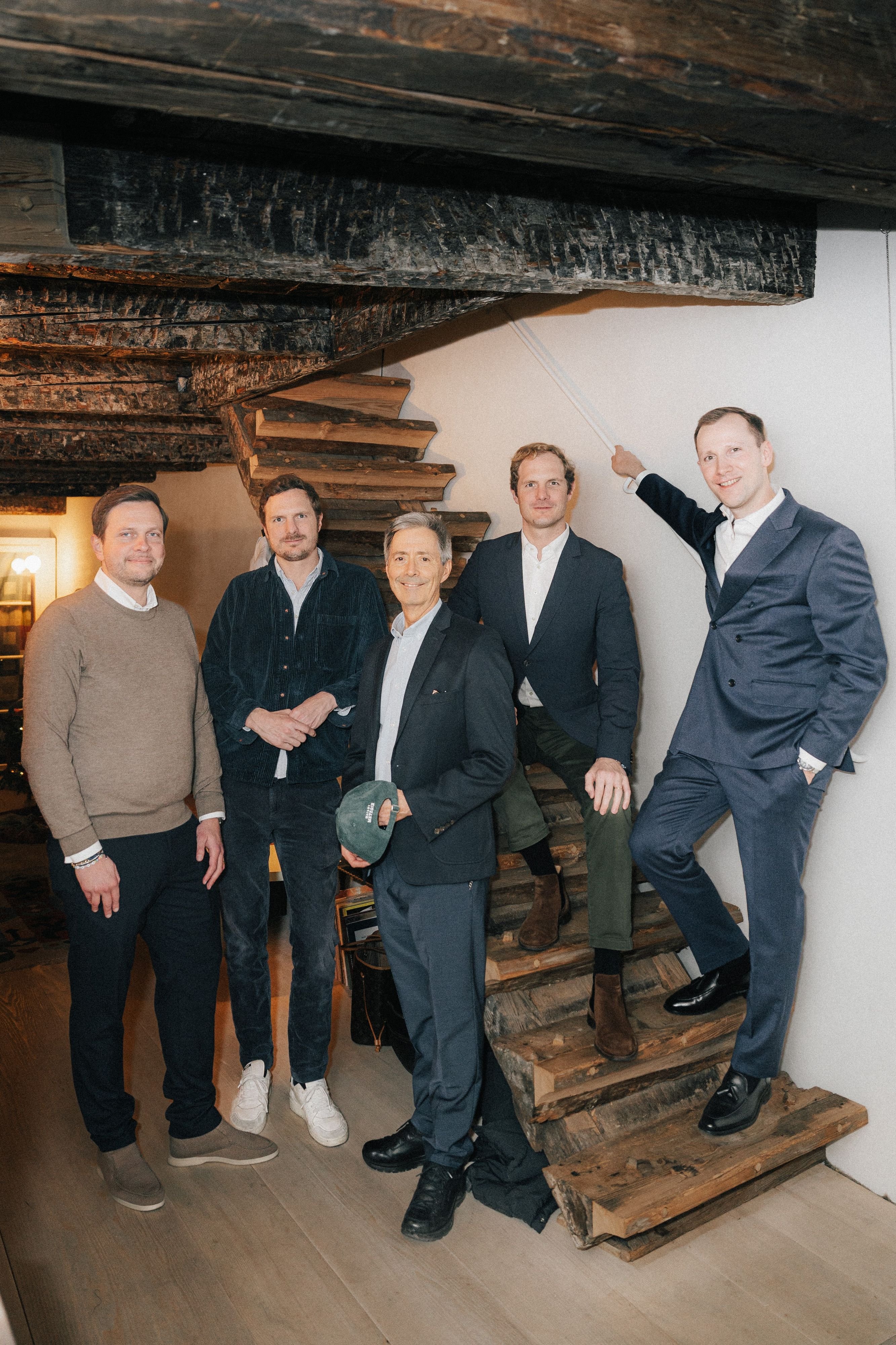 Schon-Hermann-Hesse-trug-sie-Jetzt-sollen-die-Metzger-Hemden-wieder-auferstehen