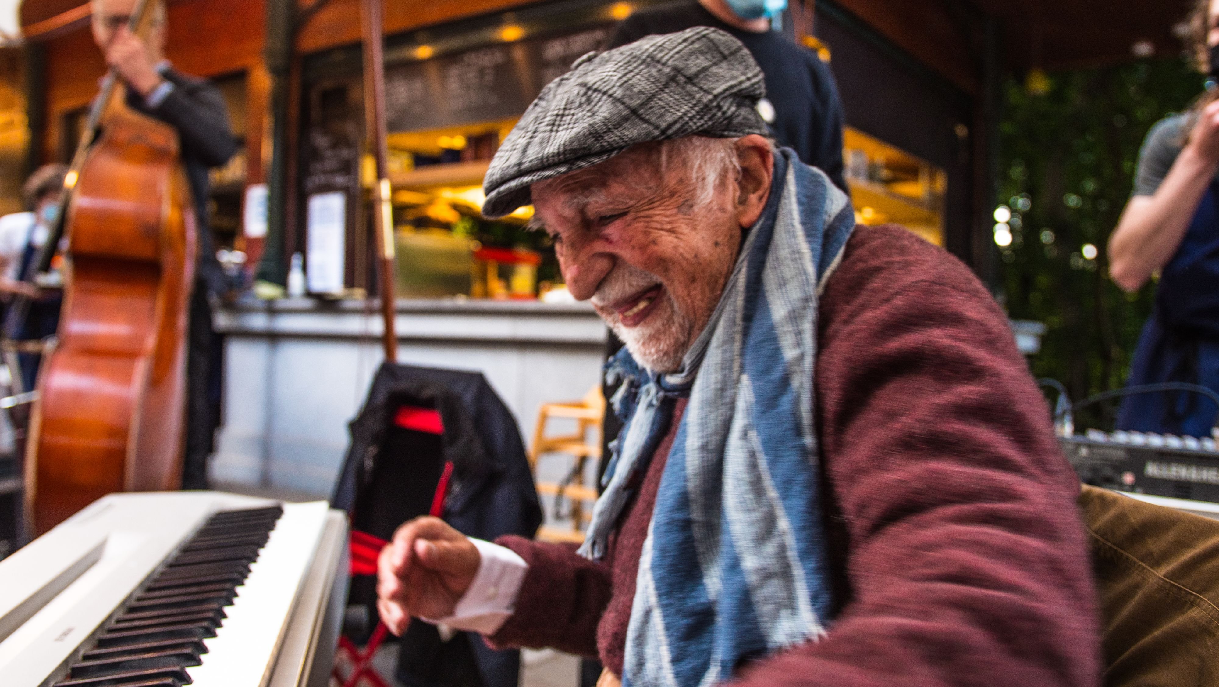 Als-elfj-hriger-Bub-sprang-er-aus-dem-Zug-nach-Auschwitz-80-Jahre-sp-ter-k-mpft-er-unerm-dlich-f-r-Vers-hnung