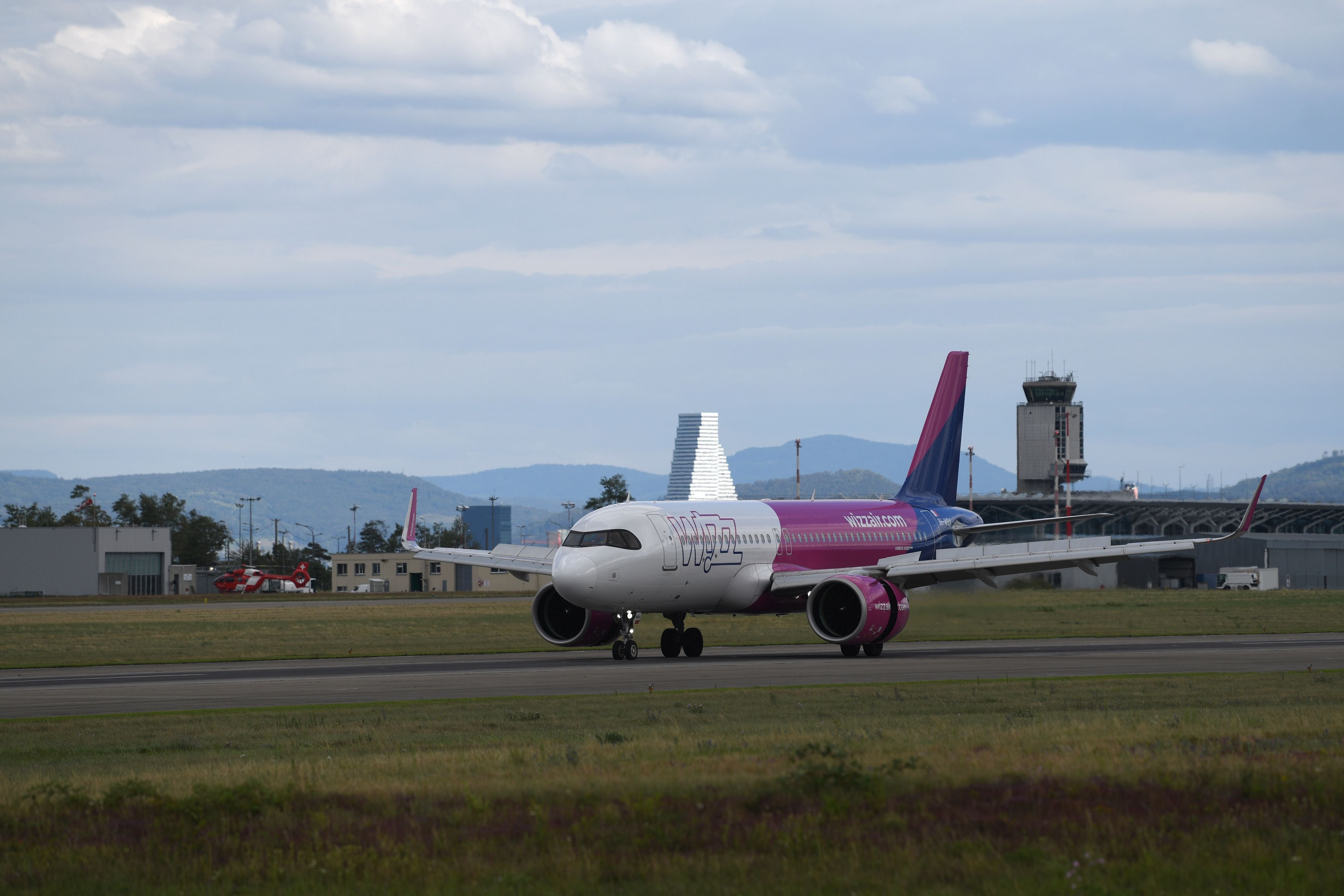 Die-Luftbr-cke-zu-Dracula-Warum-Wizzair-in-Basel-Mulhouse-die-Rum-nien-Fl-ge-ausbaut