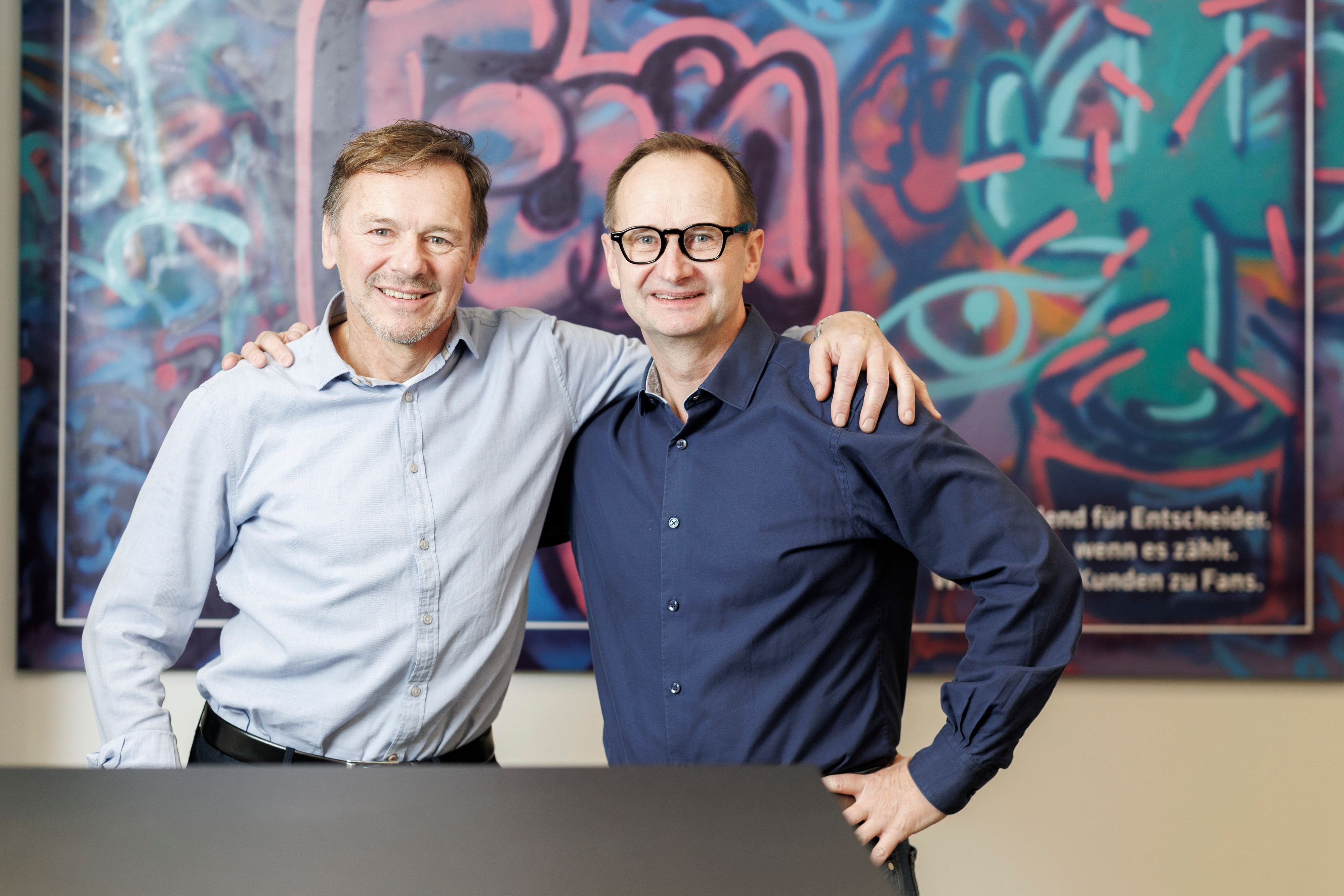 Wenn-der-Ex-Chef-zum-Assistenten-wird-In-dieser-Badener-Werbeagentur-z-hlt-Loyalit-t-mehr-als-das-Alter