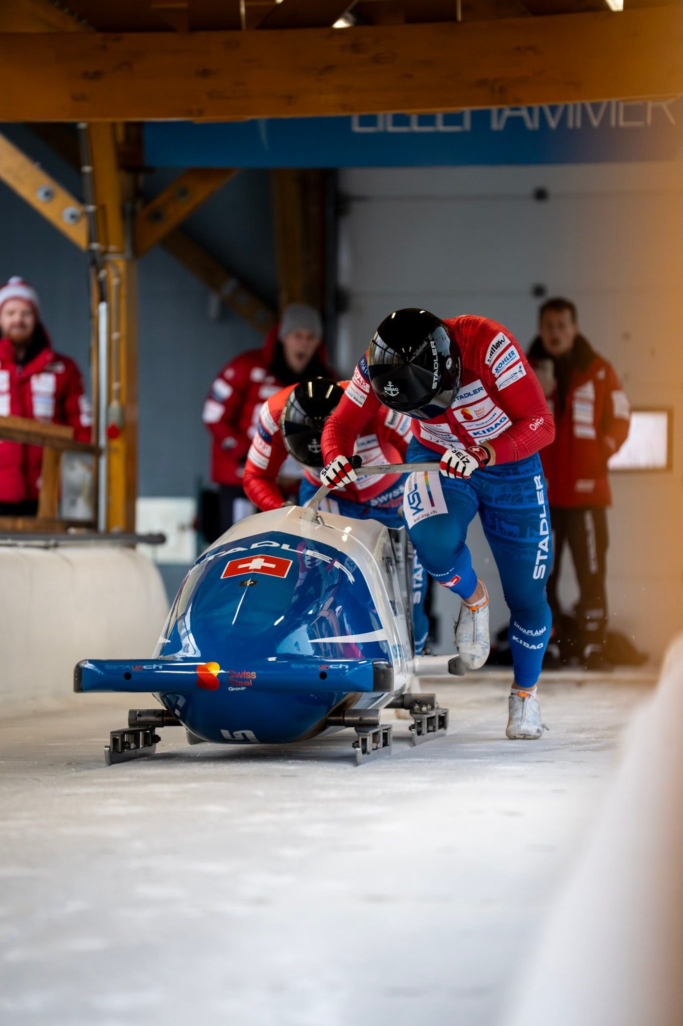 Aargauer-Bobpilot-mit-136-km-h-gest-rzt-Du-wartest-nur-bis-es-vorbei-ist-