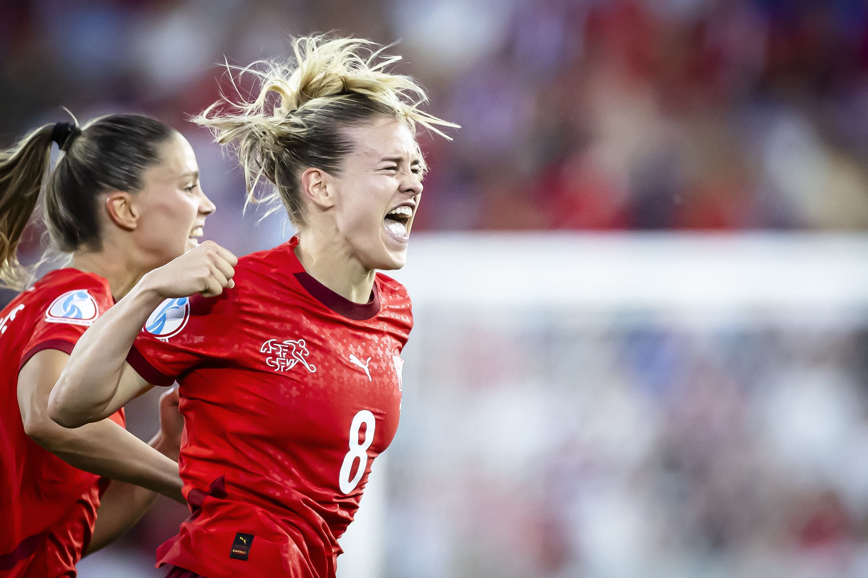 Sie-haben-gew-hlt-Fussballprofi-Nadine-Riesen-ist-Appenzellerin-des-Jahres
