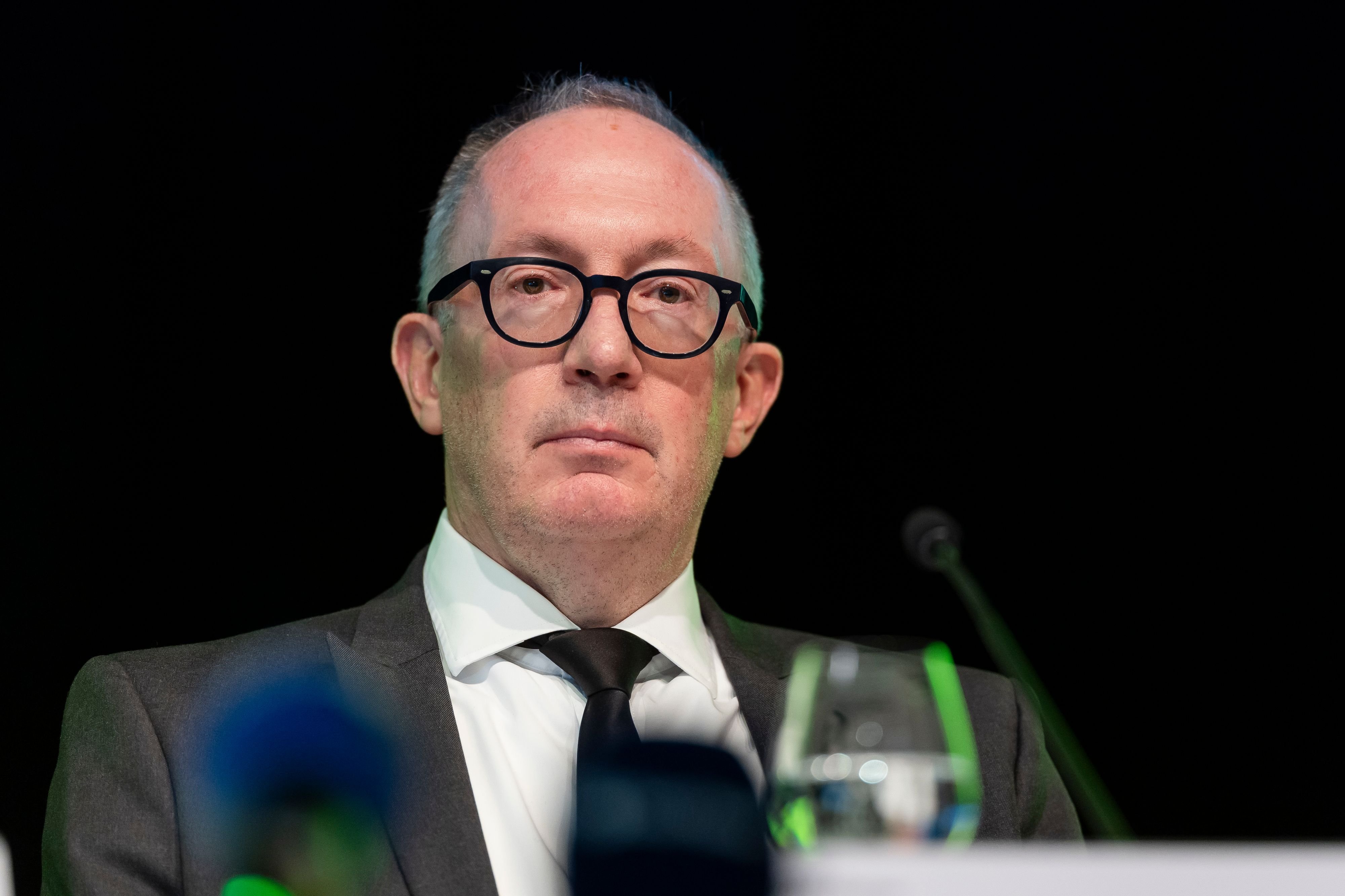 Auf-Crans-Montana-k-nnten-Schadensersatzforderungen-von-ber-100-Millionen-Franken-zukommen