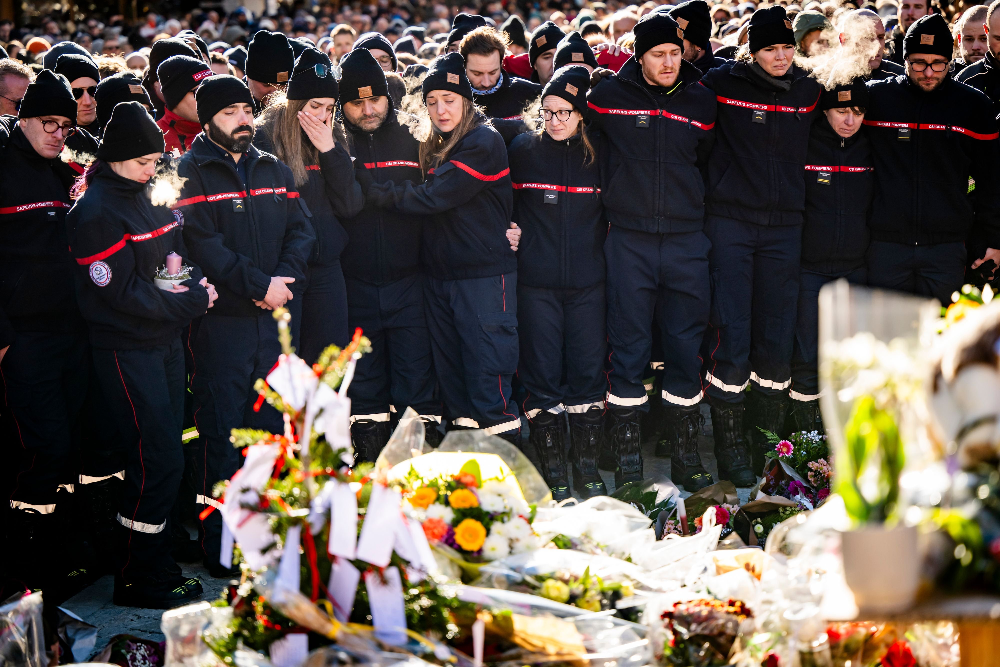 -bersteigt-jegliches-Vorstellungsmass-So-reagieren-Limmattaler-Feuerwehren-auf-die-Brandkatastrophe-in-Crans-Montana