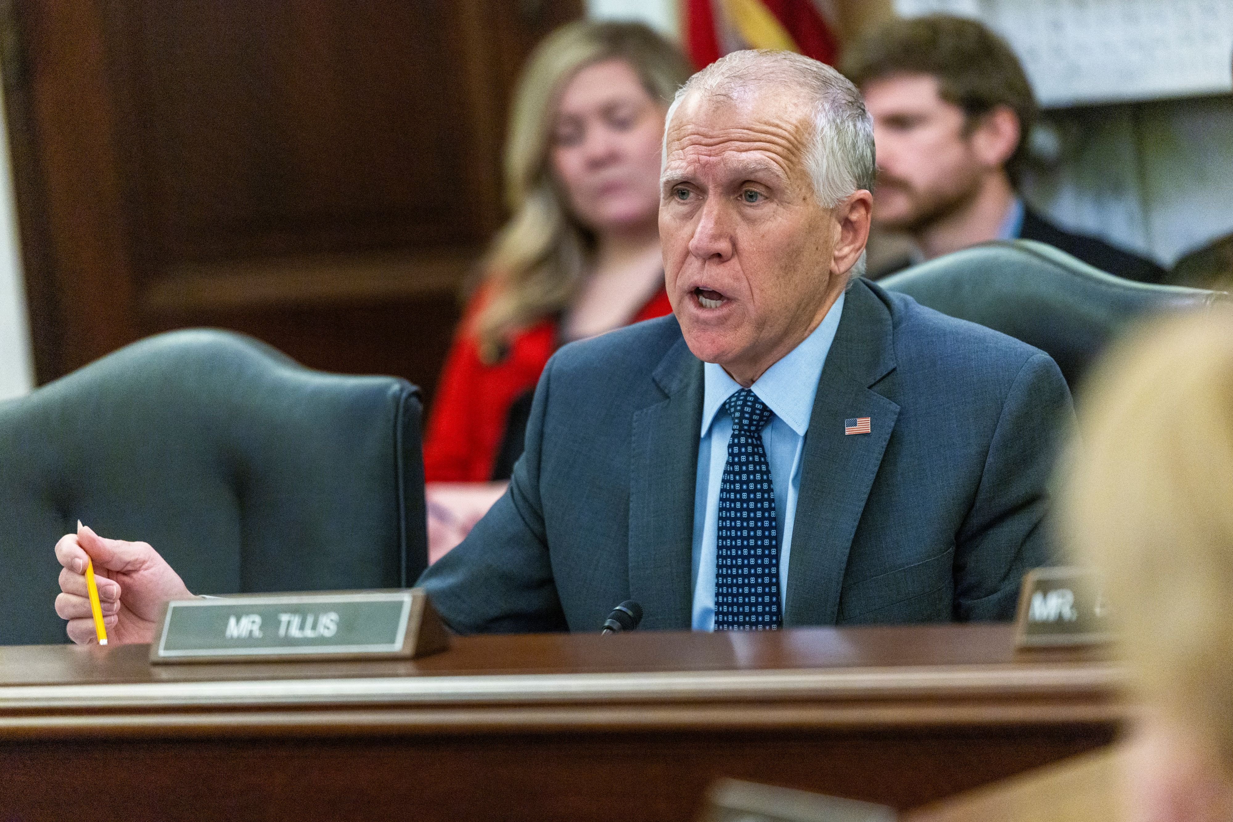 -Dilettantisch-und-eine-Dummheit-Republikaner-kritisieren-Trumps-Gr-nland-Anspr-che