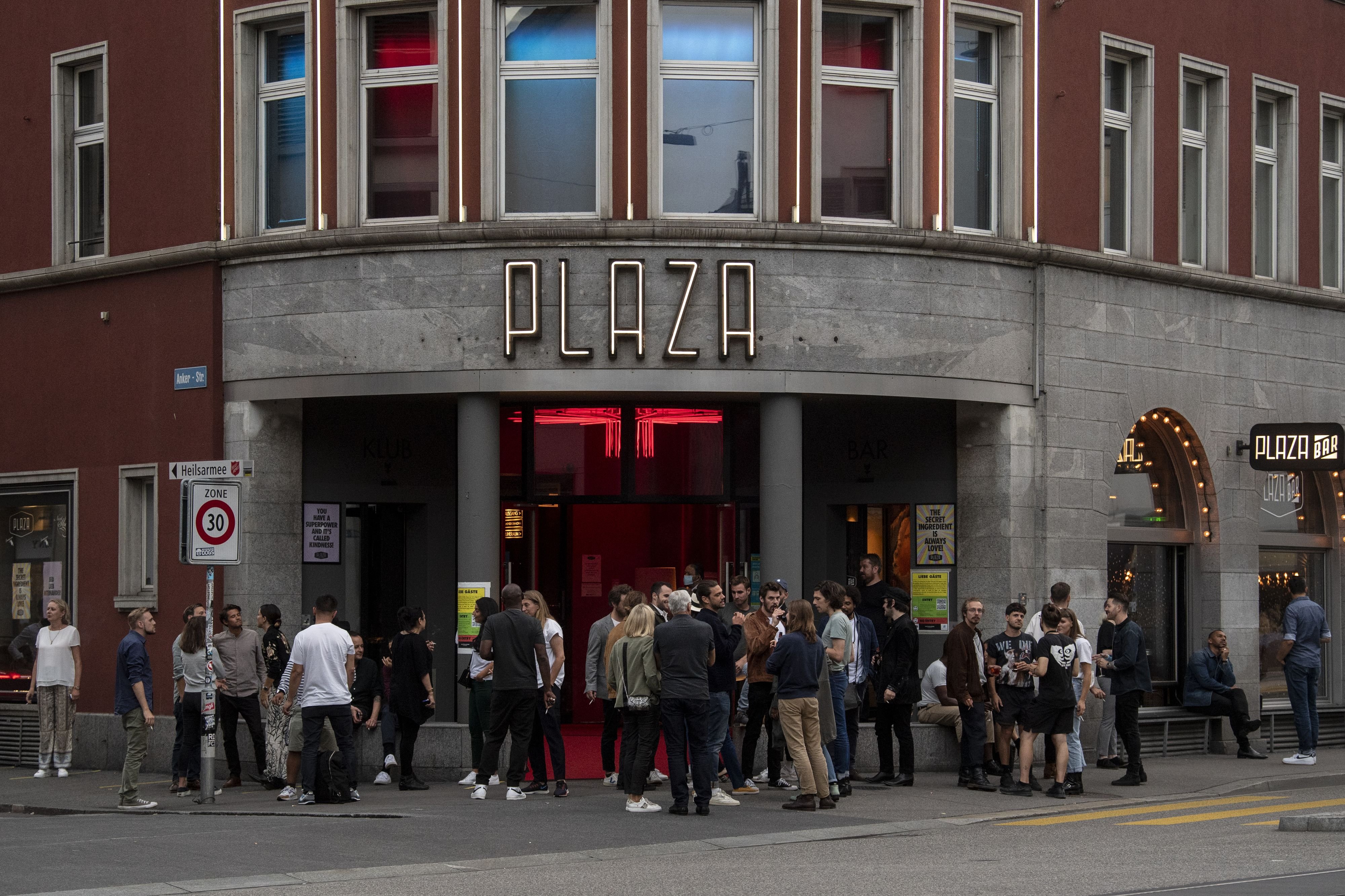 Einige-Z-rcher-Clubs-verzichten-auf-Wunderkerzen