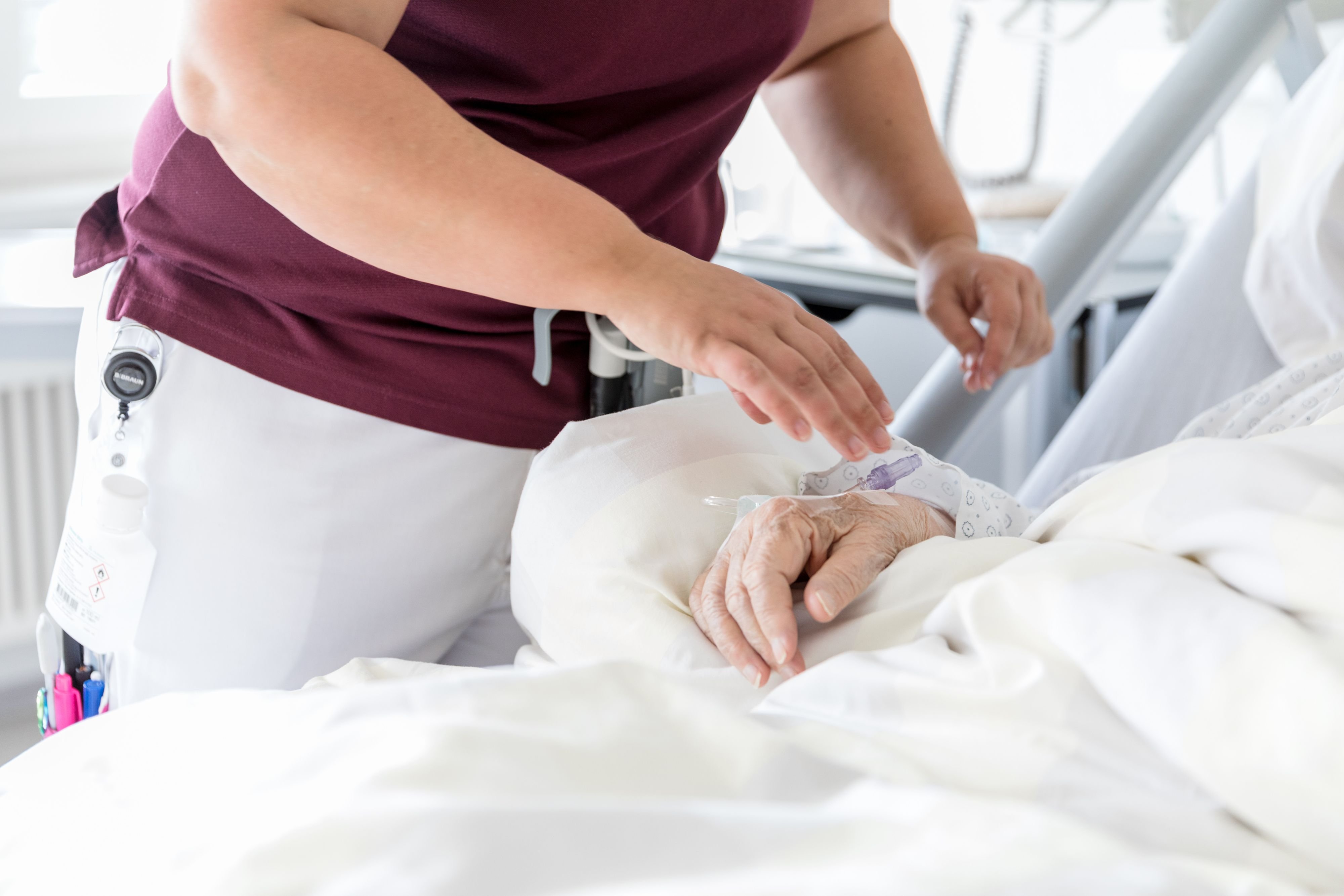 Kritik-an-der-Politik-Pflegeinitiative-nicht-umgesetzt-