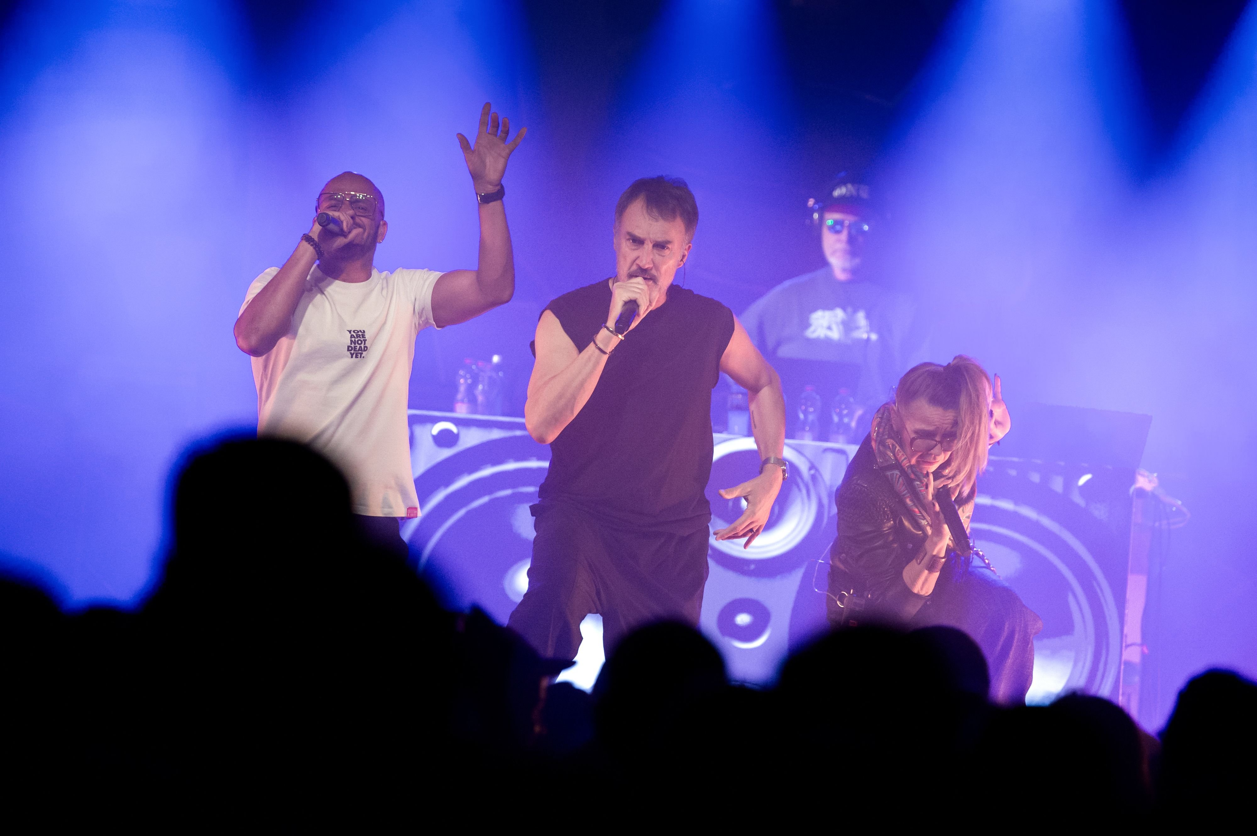 Die-Schweizer-Hip-Hop-Pioniere-von-Sens-Unik-und-ein-vorfasn-chtlicher-F-tzelir-ge