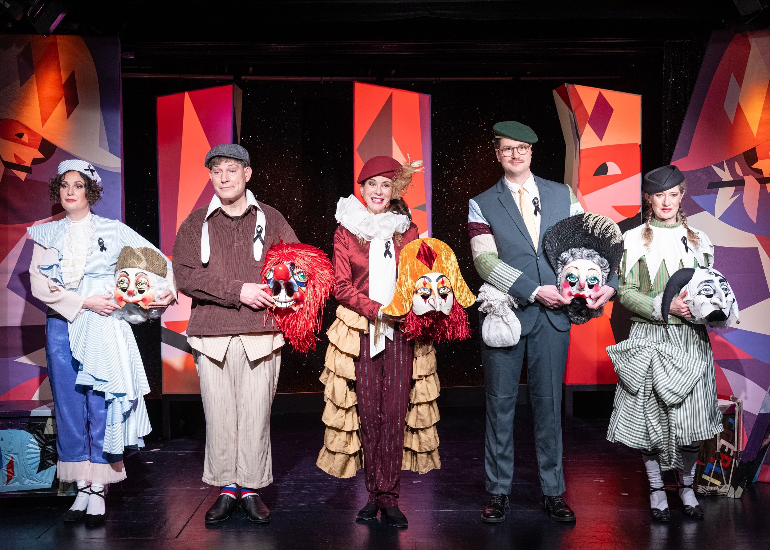 Pfyfferli-mit-e-bitz-Gl-mmer-e-bitz-Lametta-