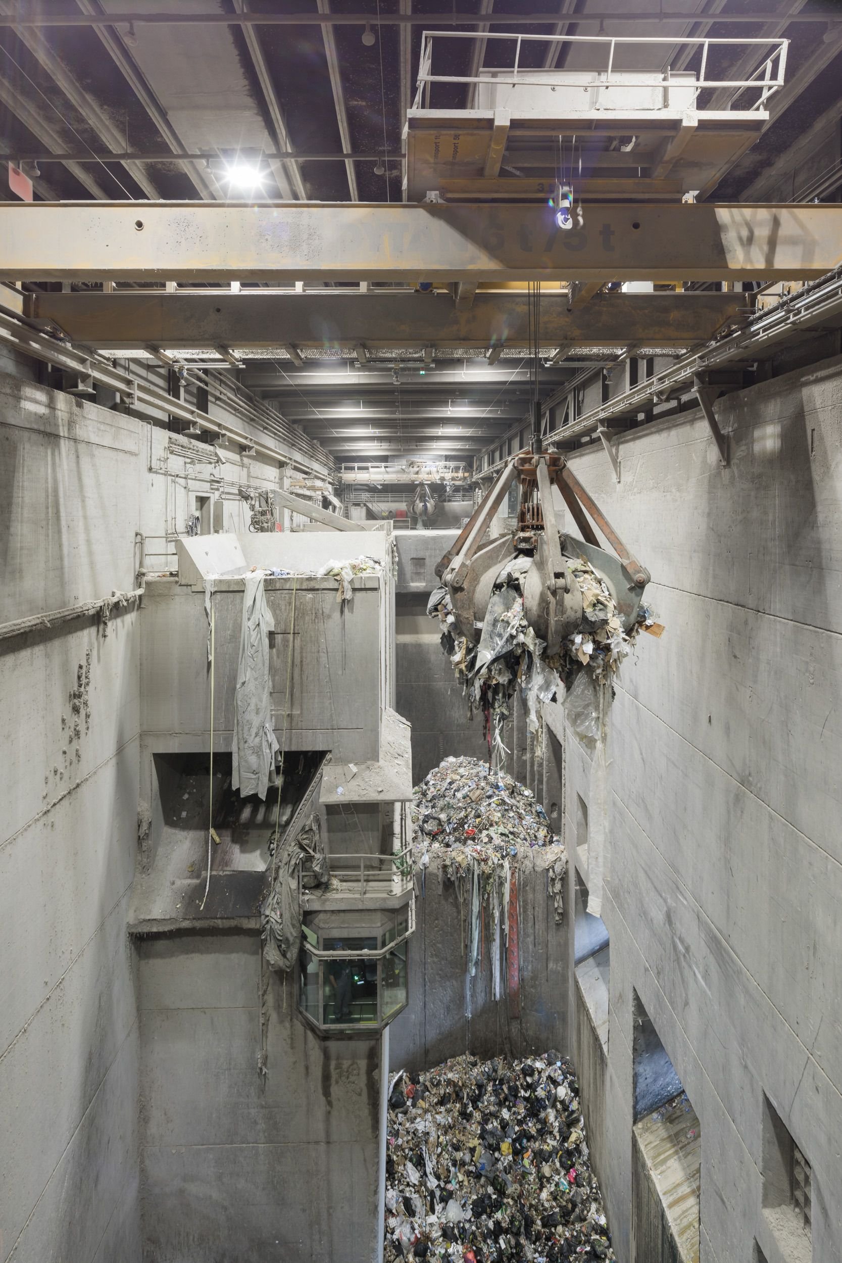 Brand-in-Kehrichtverbrennung-L-schen-von-Glutnestern-brauchte-Zeit